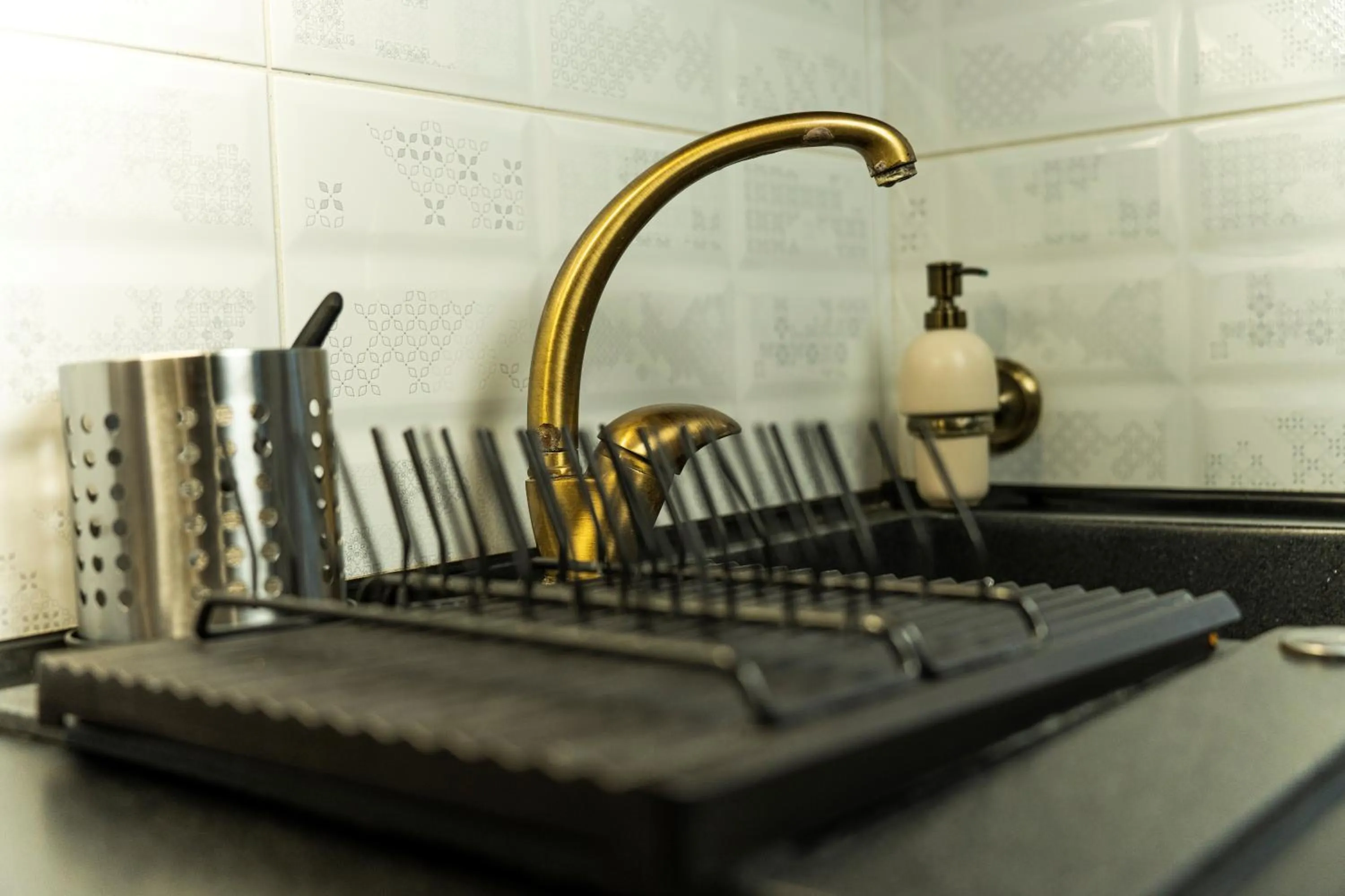 Kitchen or kitchenette in Elegant Apartments