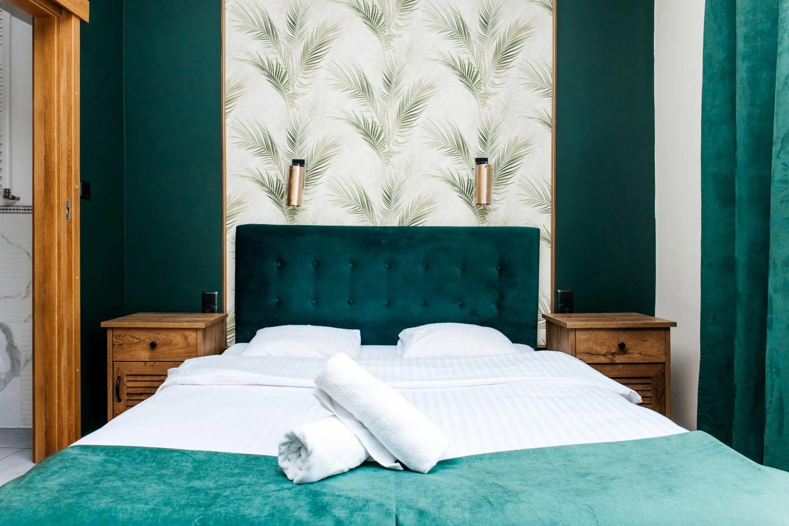 Bed in Elegant Apartments