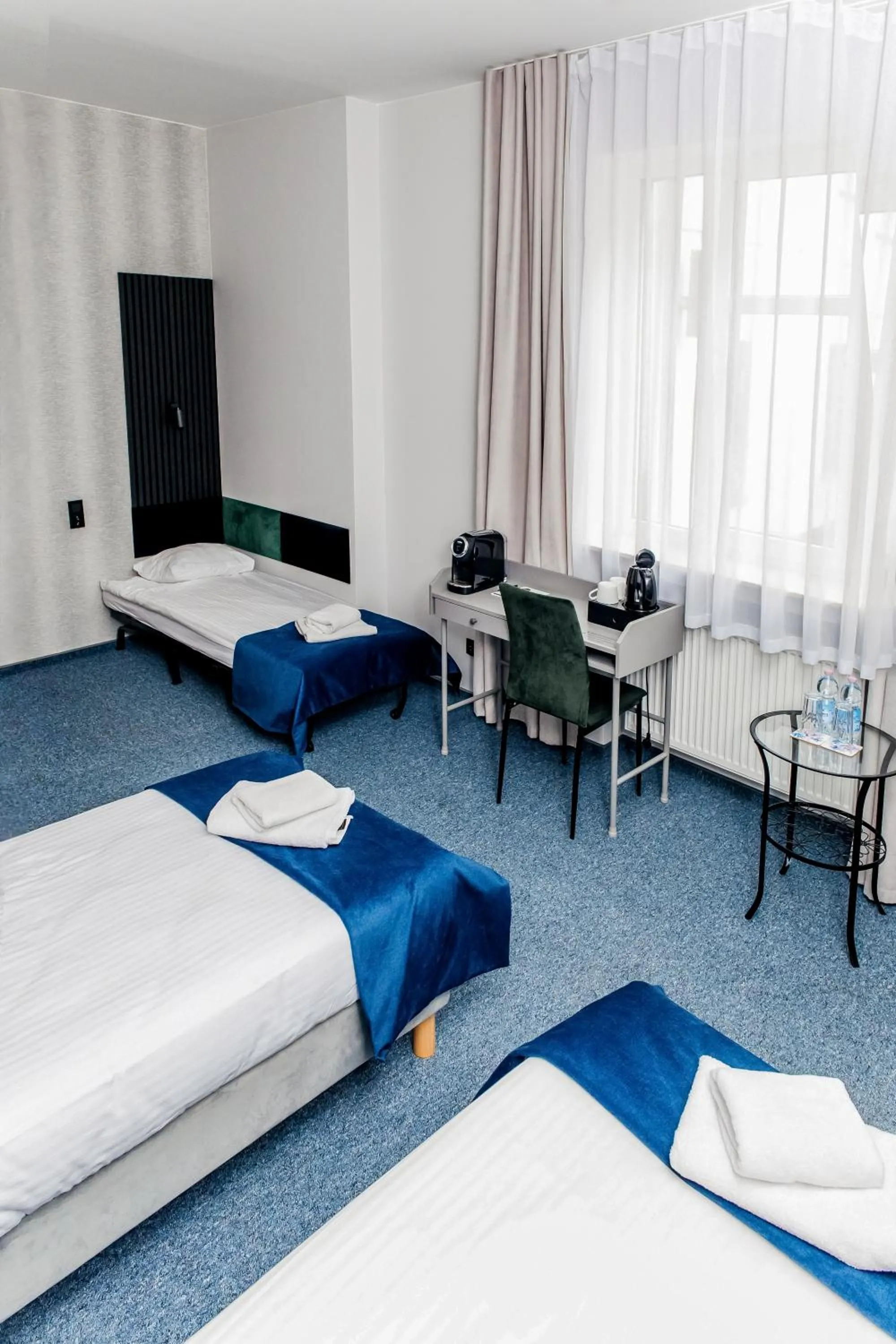 Bed in Elegant Apartments