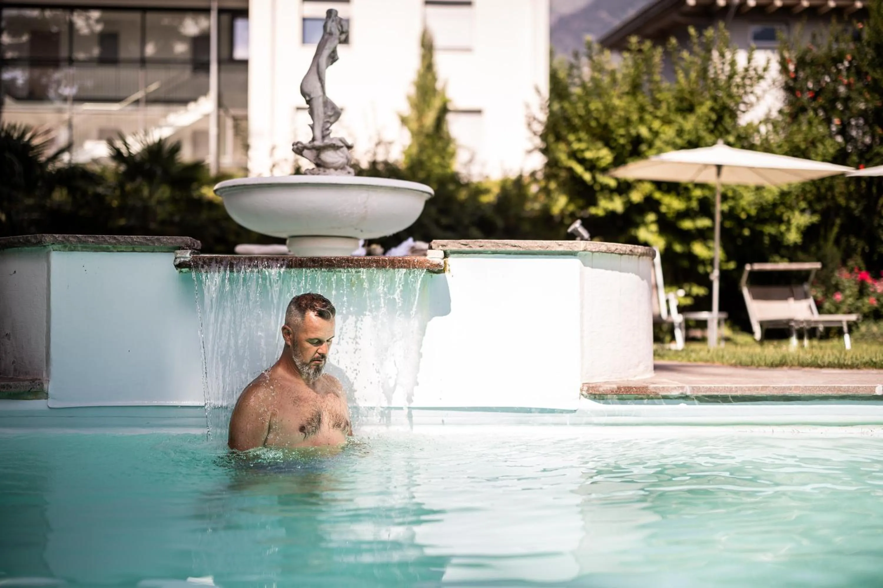 Pool view in Parkhotel Tirolerhof