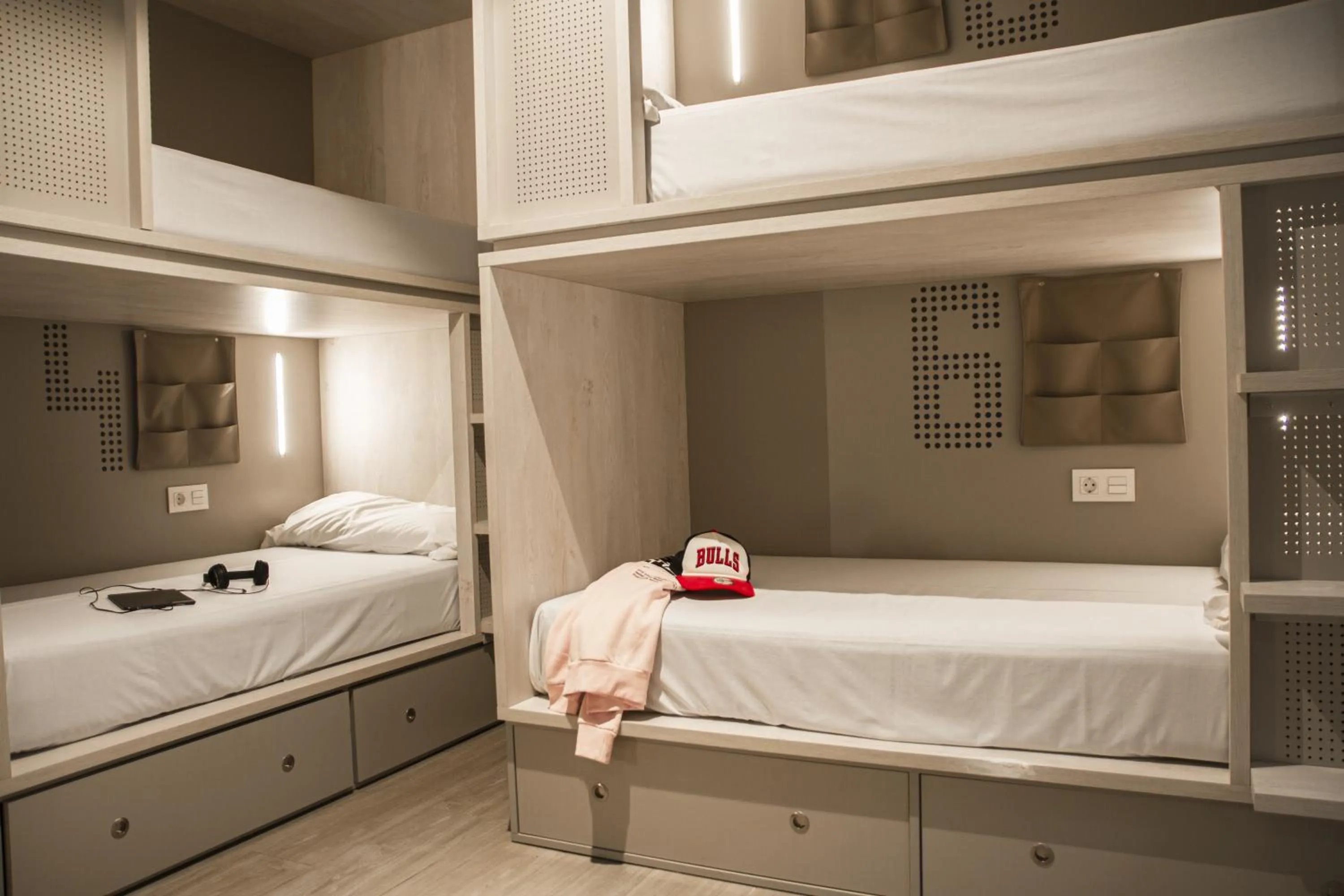 Bed in room00 Salvador Hostel