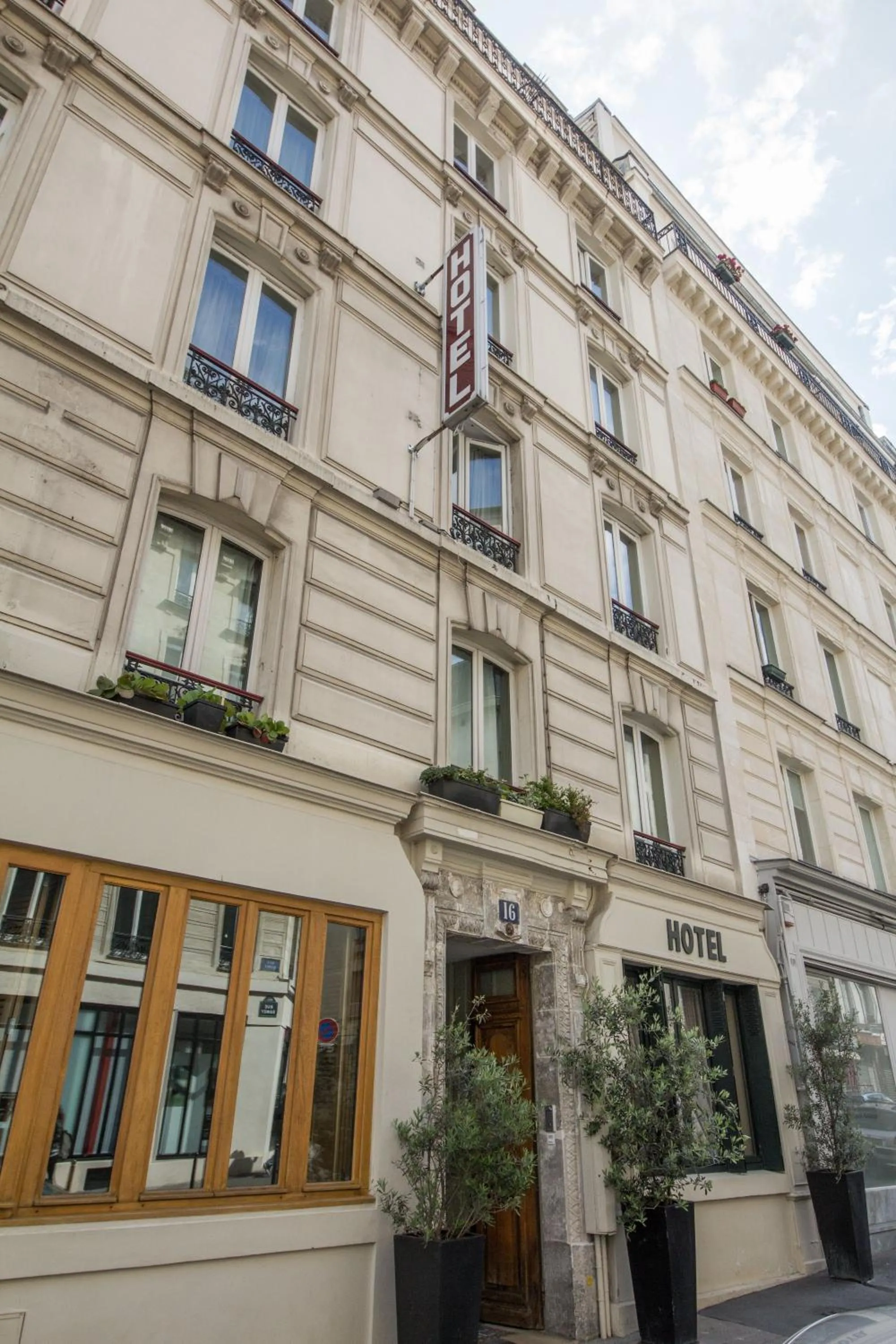 Hôtel Montmartre - Nouvellement Rénové