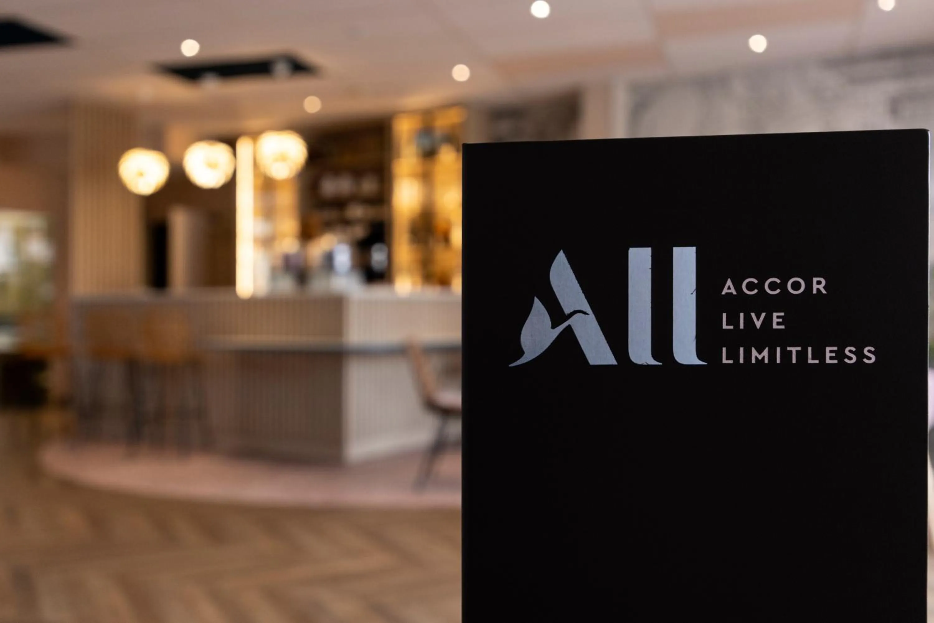 Property logo or sign in ibis Styles Chinon