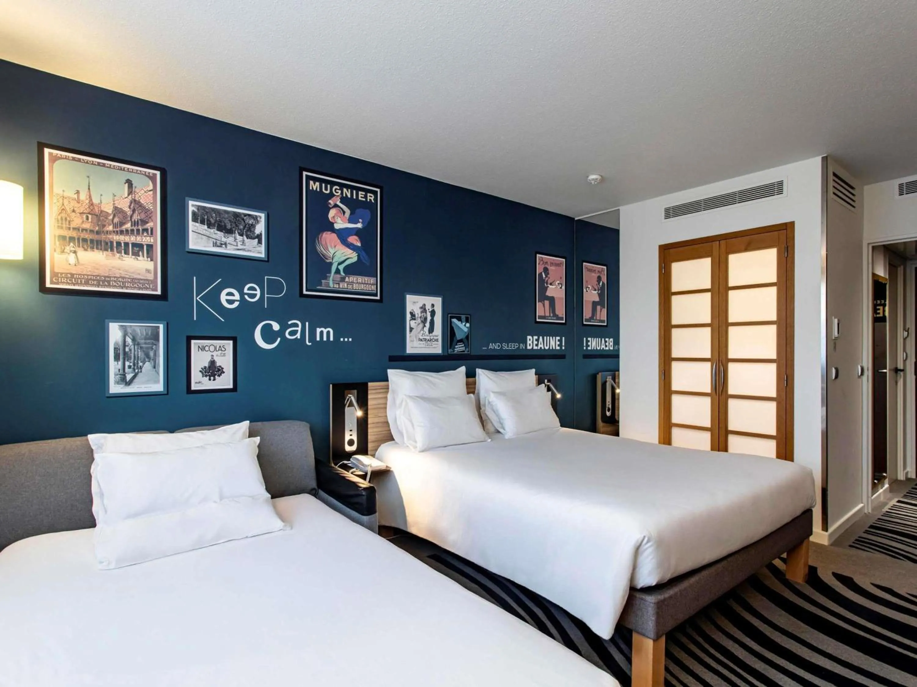 Bedroom, Bed in Novotel Beaune