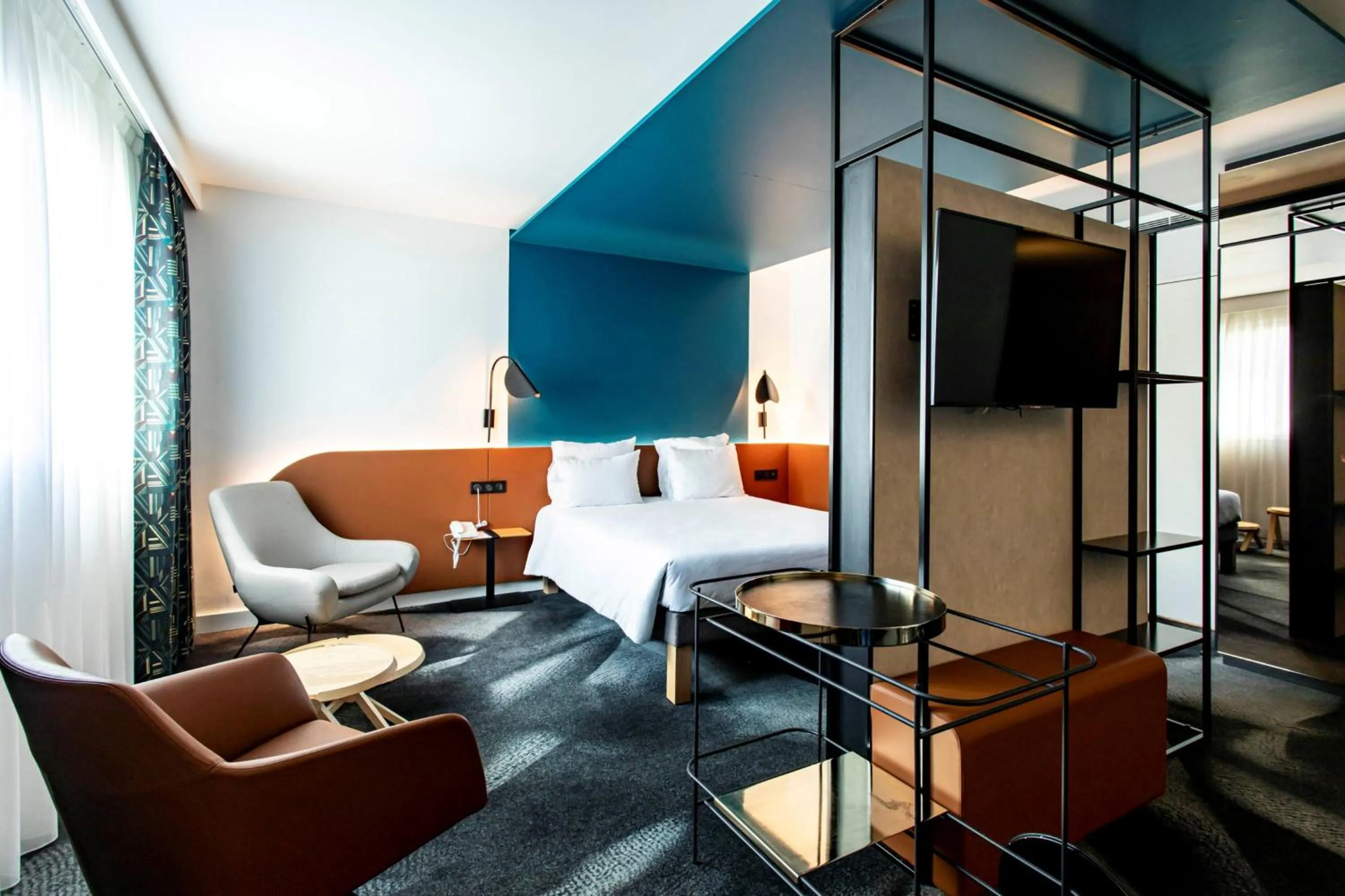 Bed in Novotel Beaune