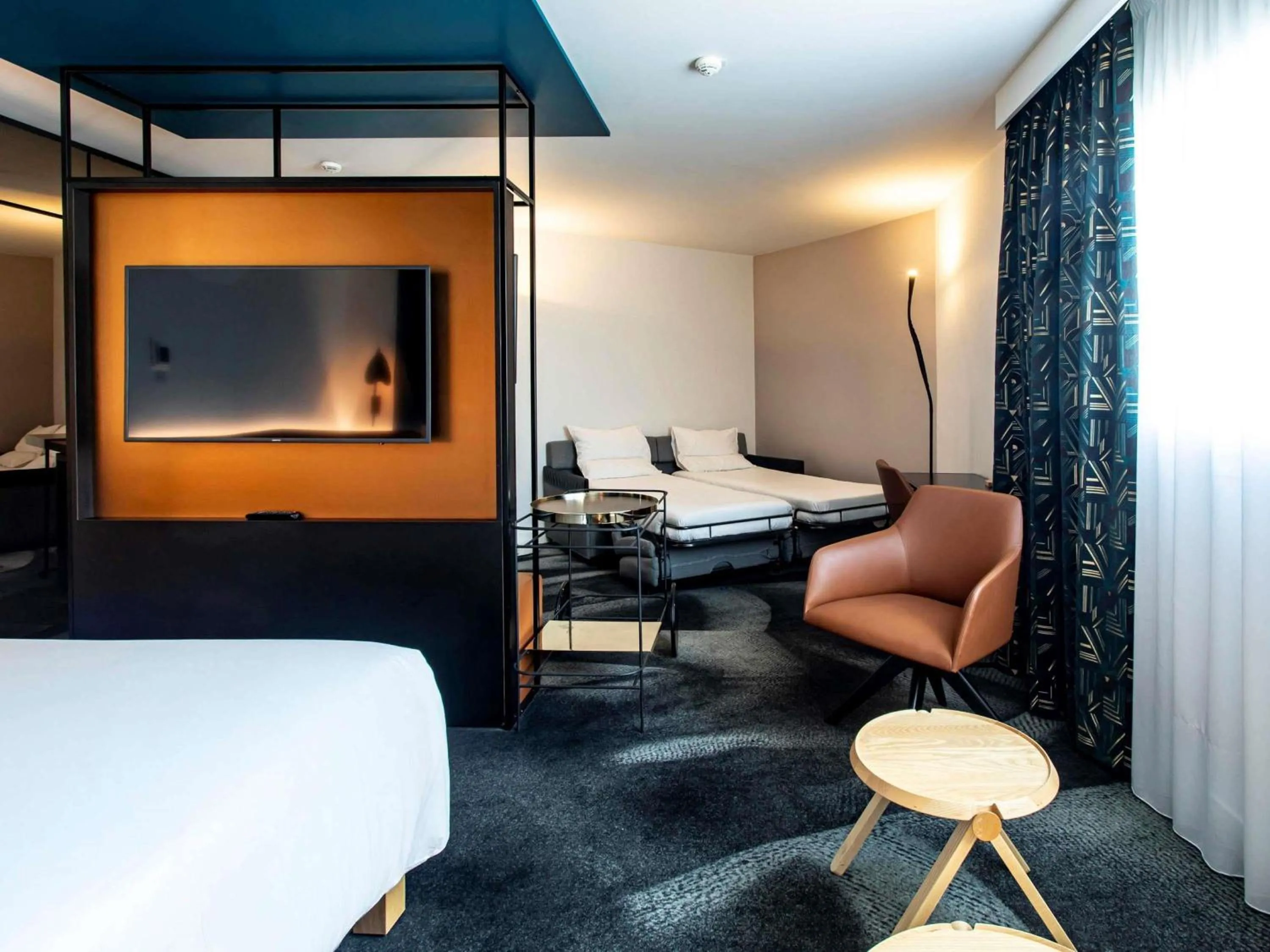 Bedroom, Bed in Novotel Beaune