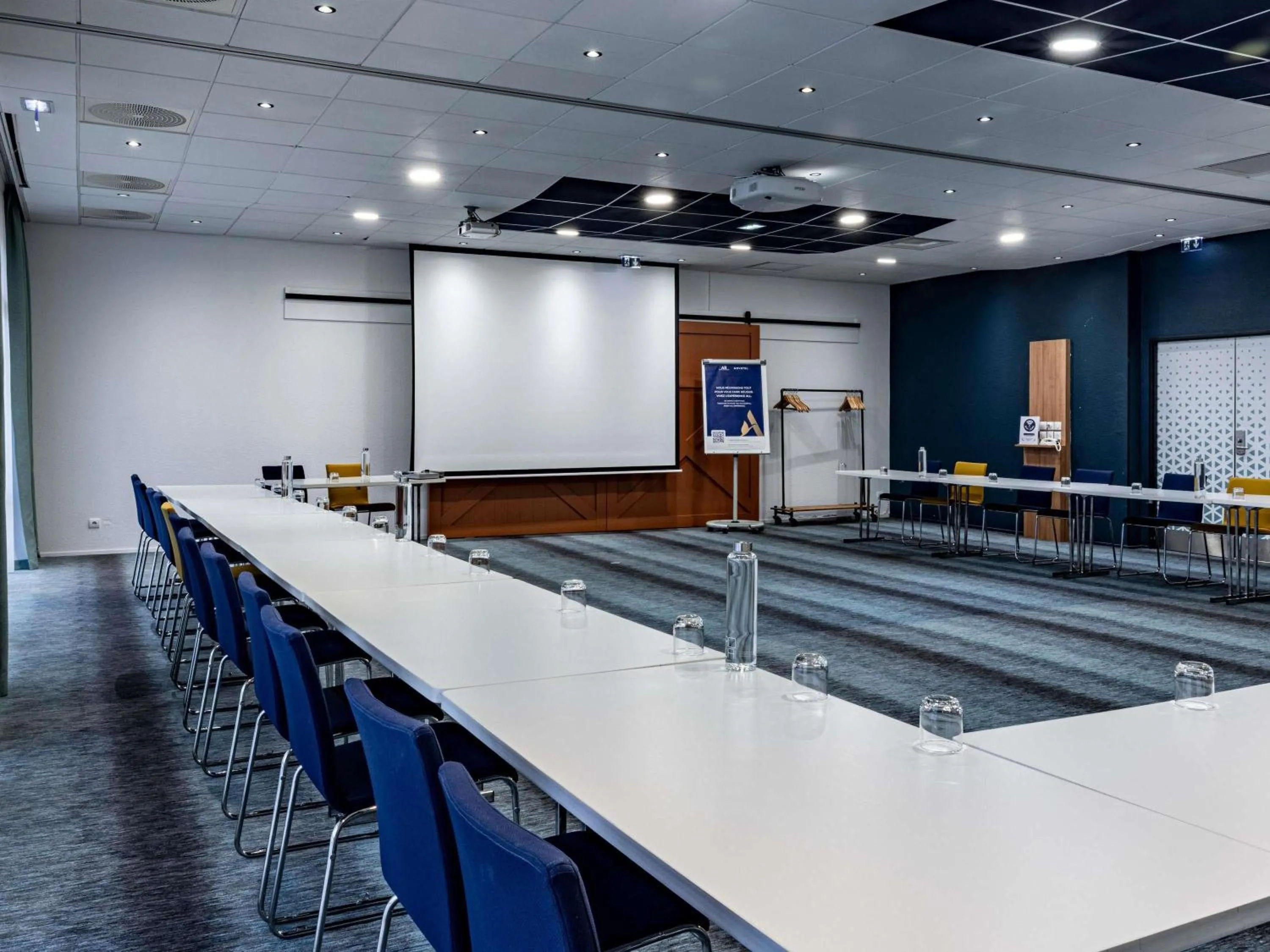 Meeting/conference room in Novotel Beaune