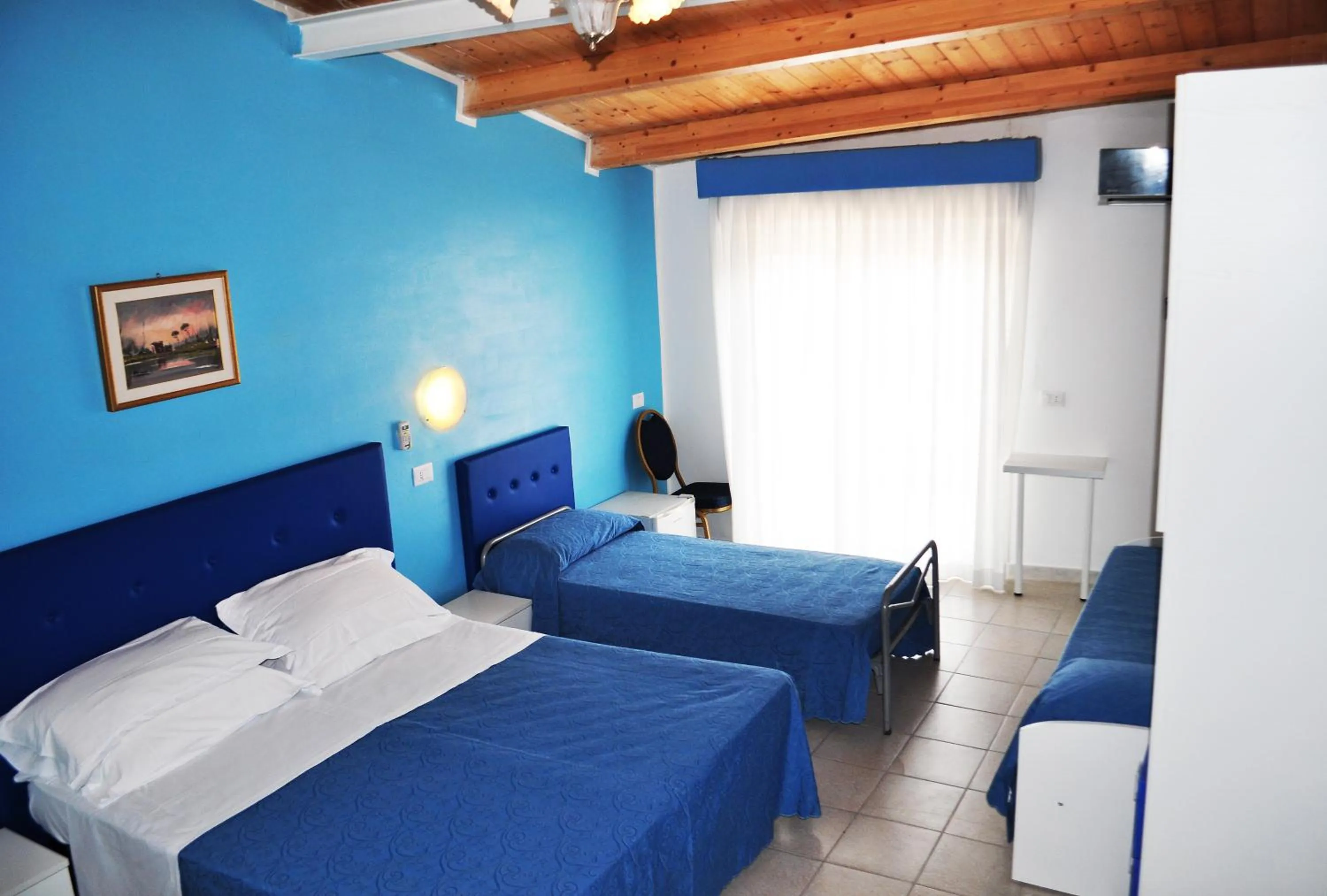 Bed in Hotel Albatros