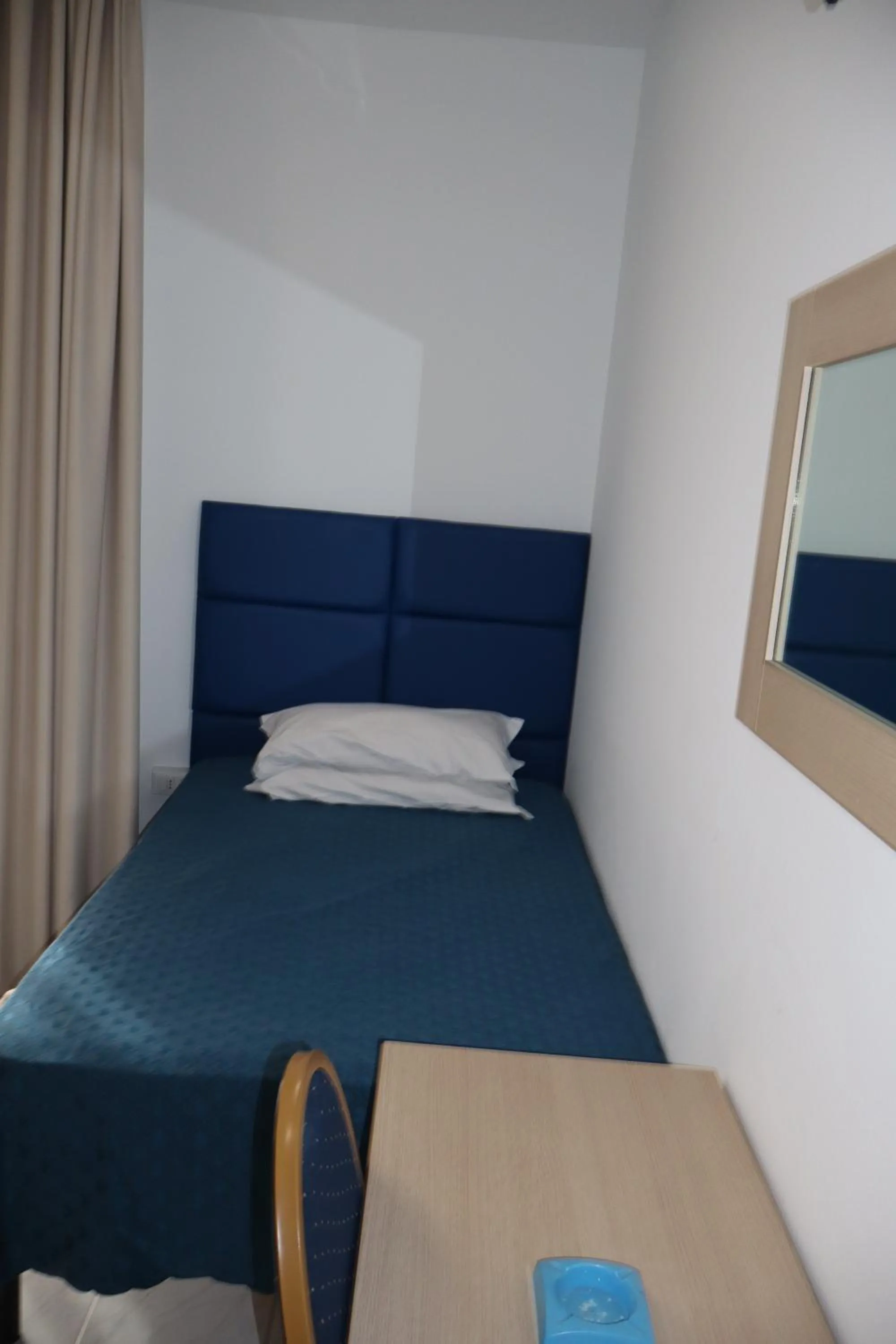 Bed in Hotel Albatros
