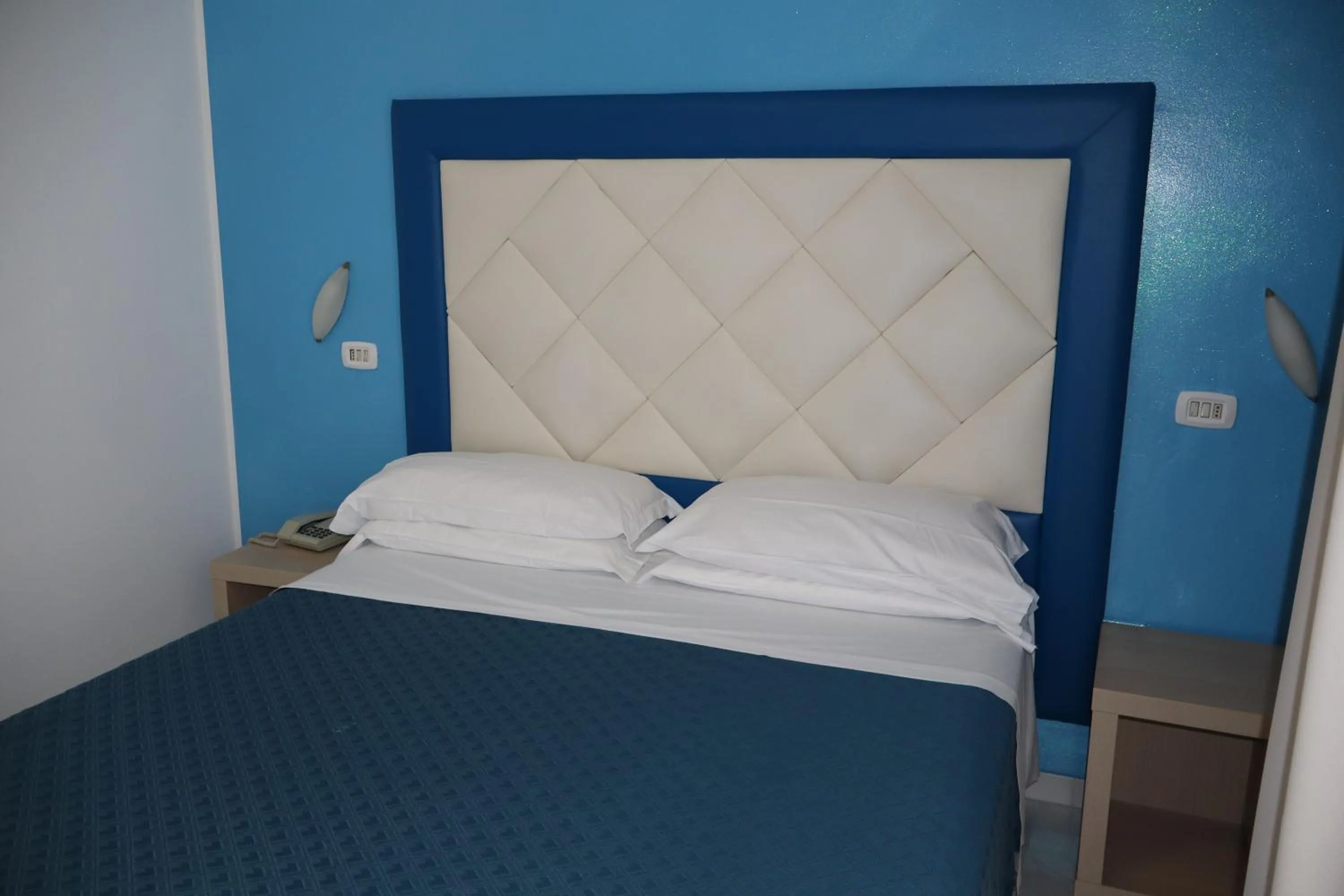 Bed in Hotel Albatros