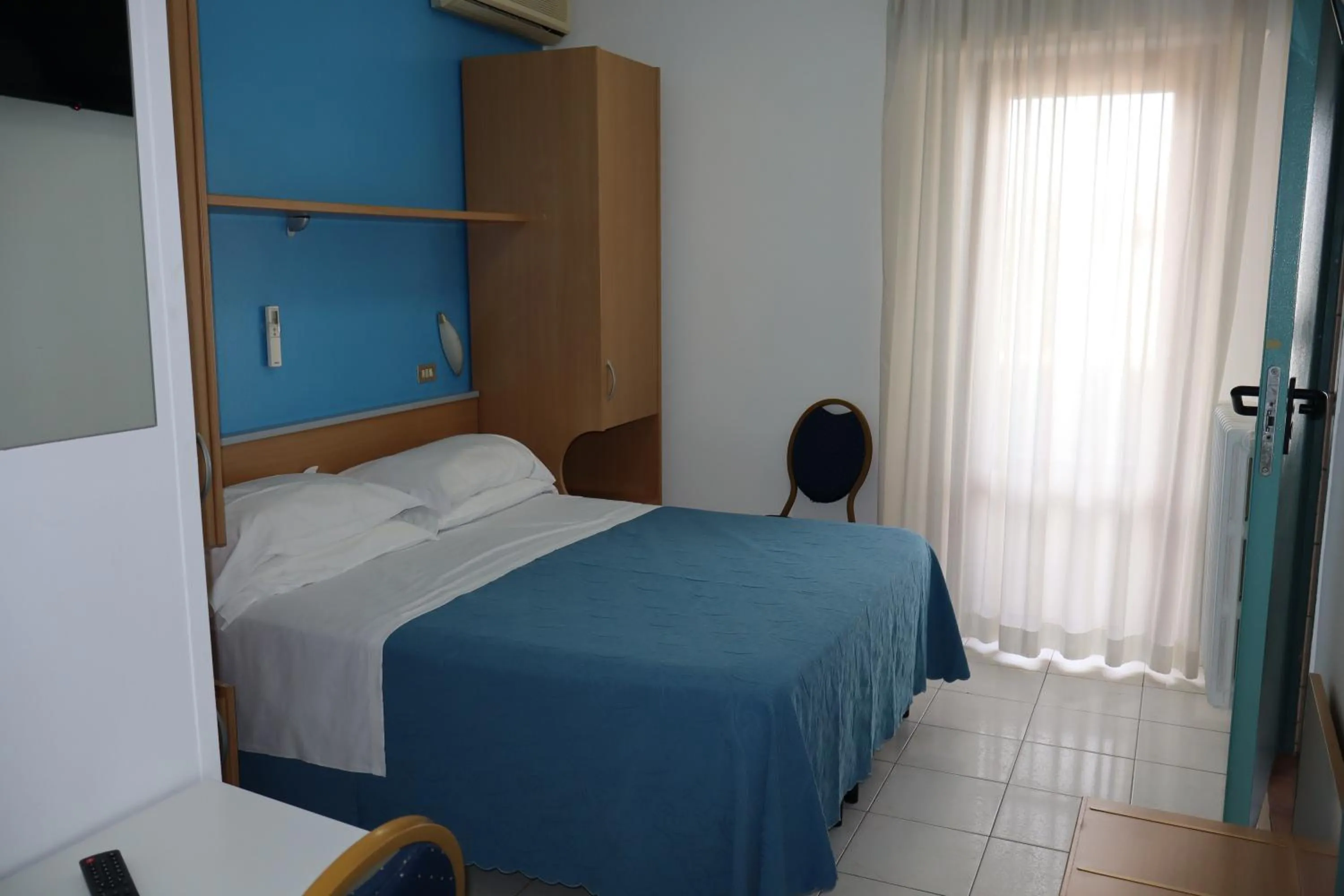 Bed in Hotel Albatros