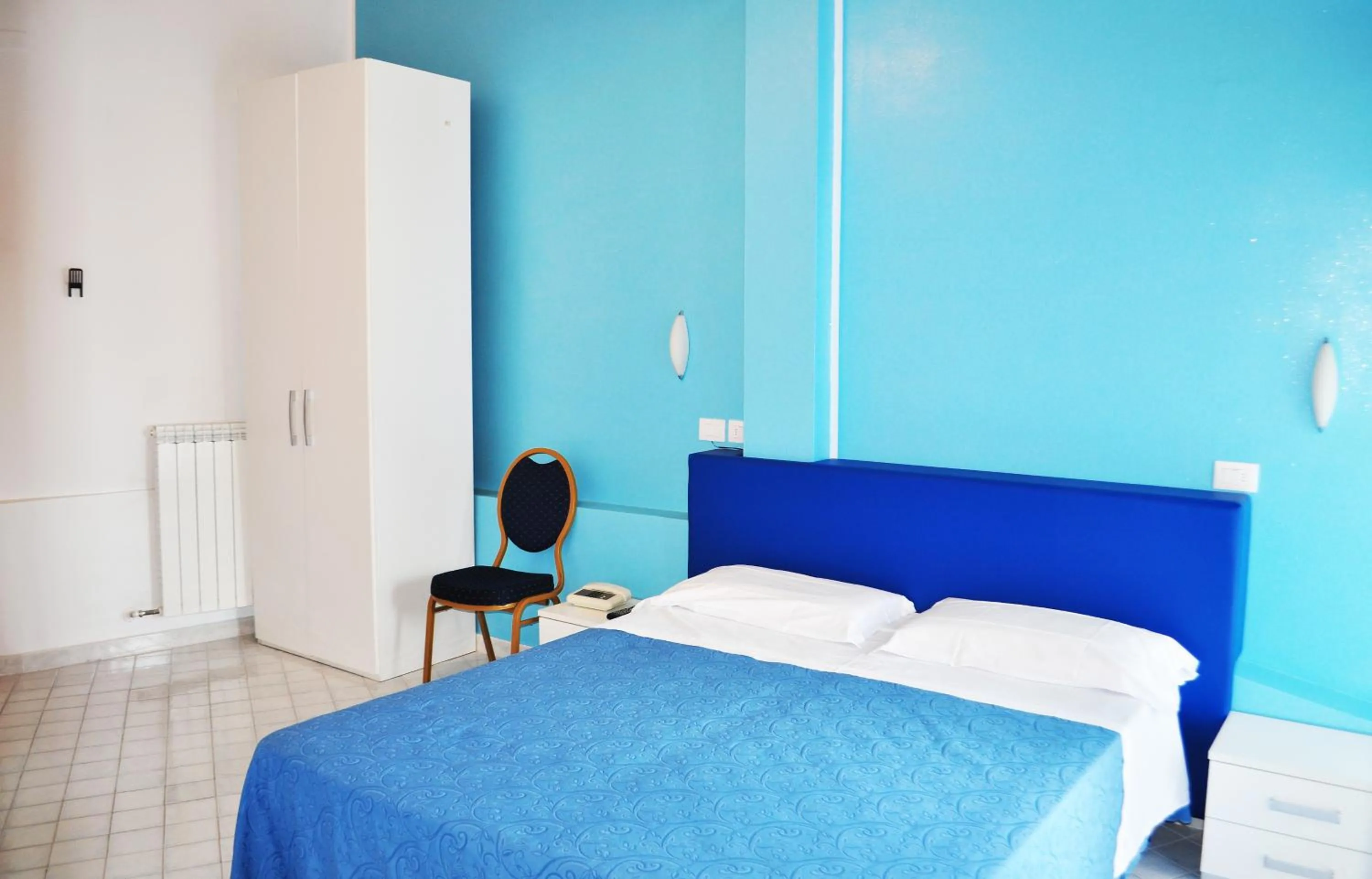 Bed in Hotel Albatros