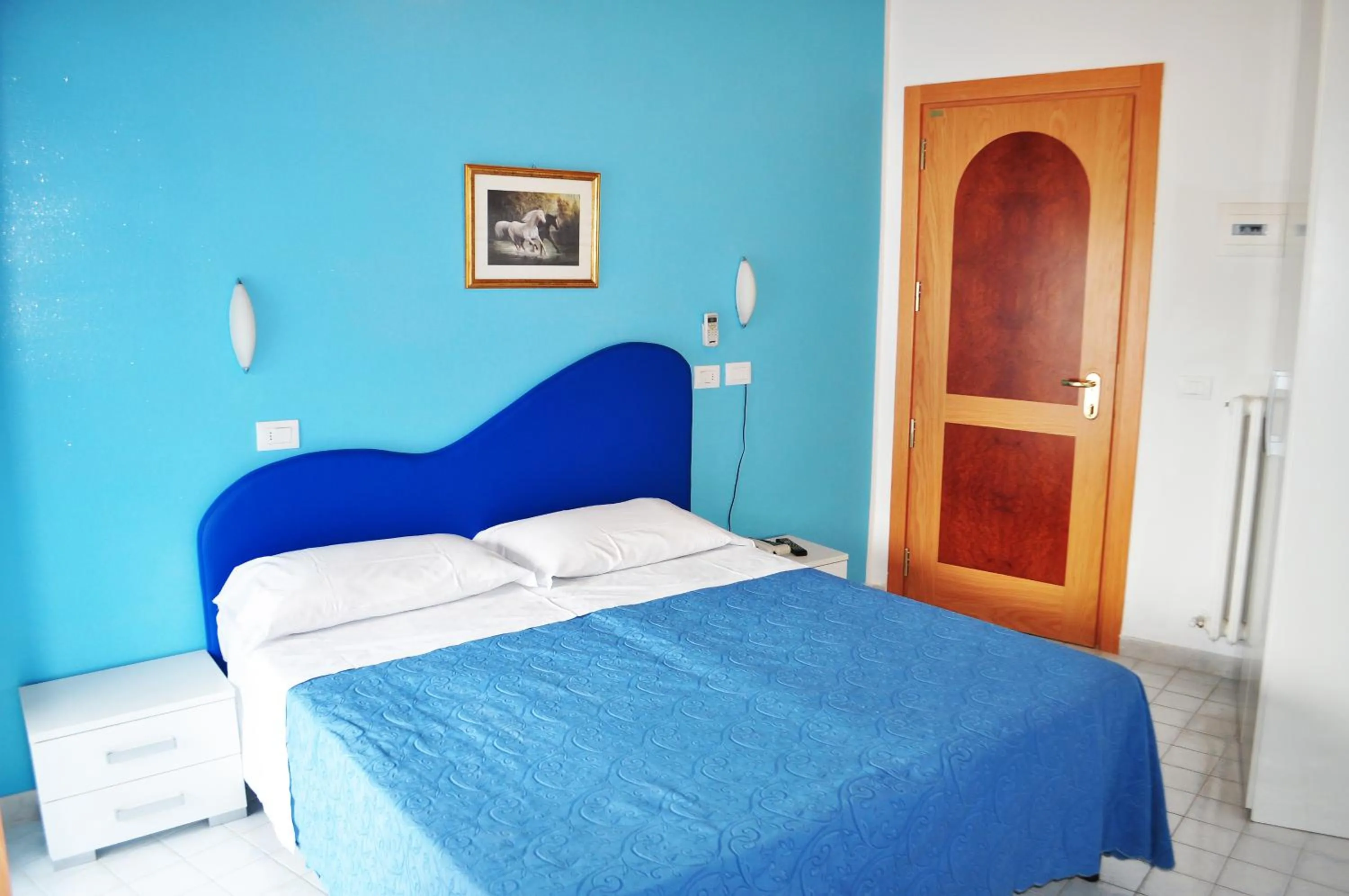 Bed in Hotel Albatros