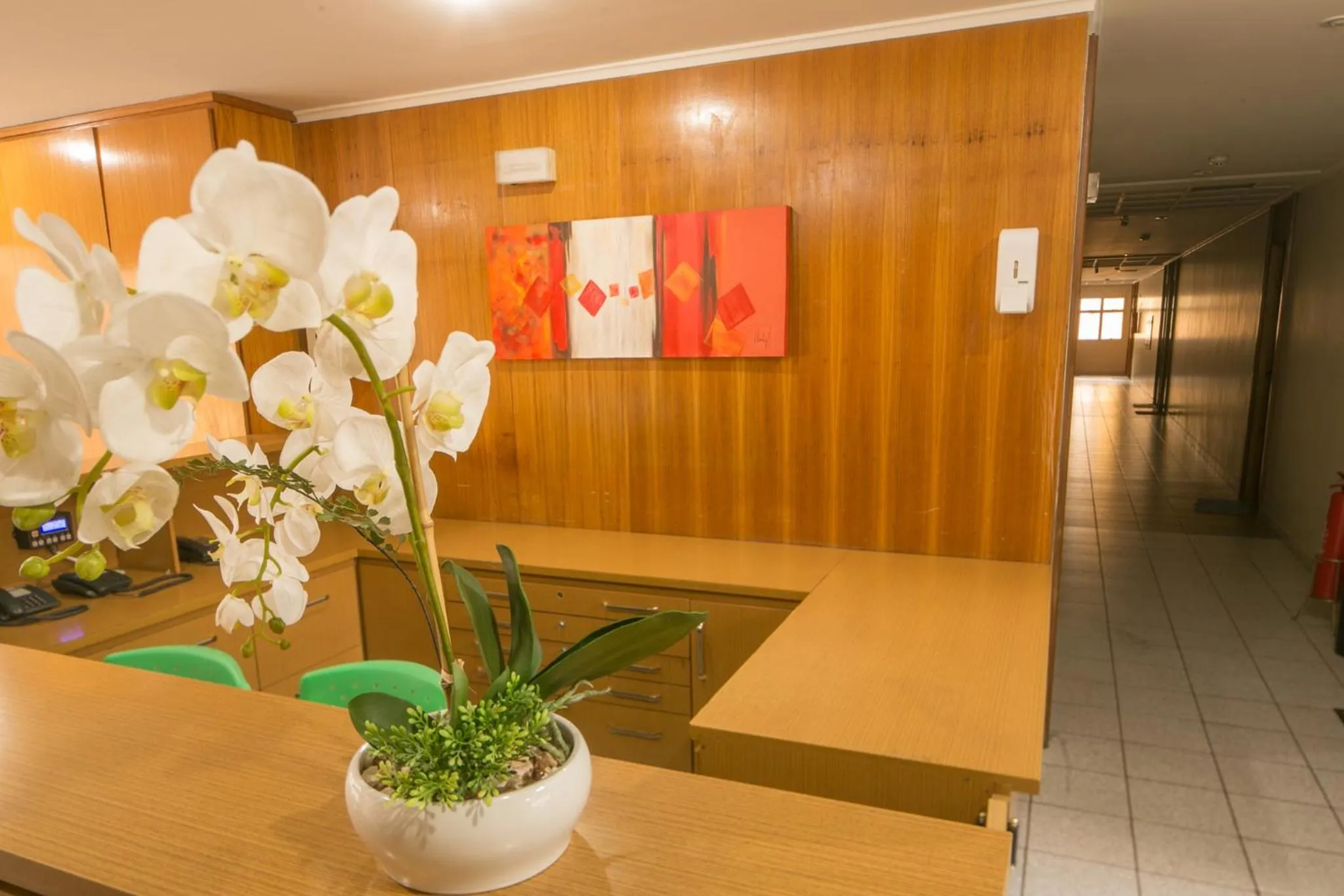 Lobby or reception in Multiparque Hplus Long Stay