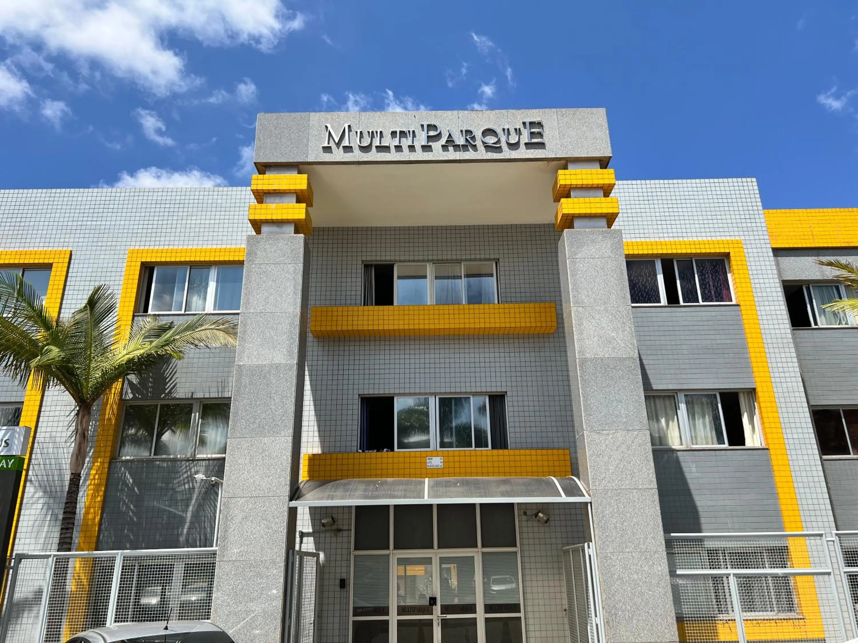 Property building in Multiparque Hplus Long Stay