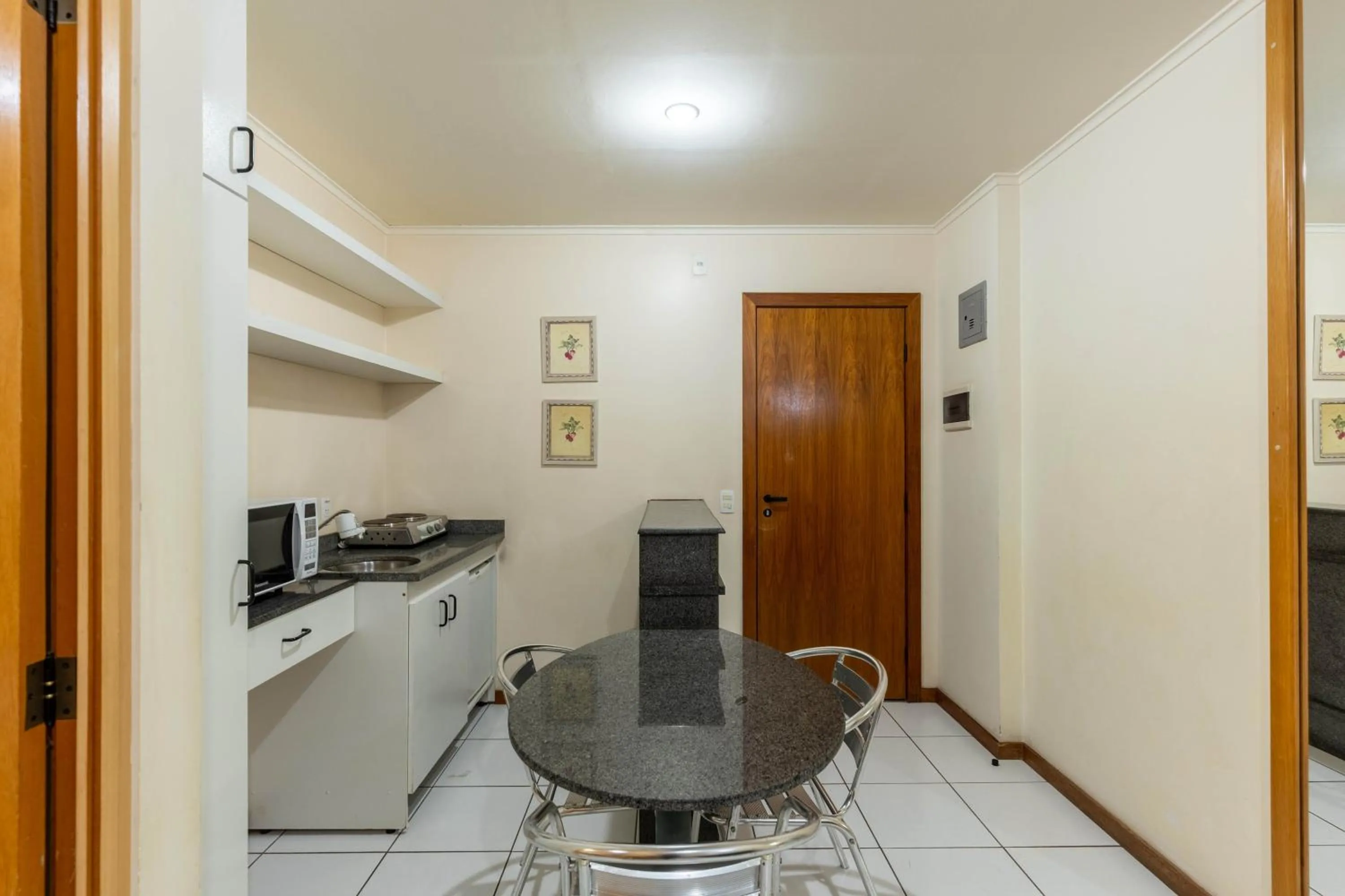 Multiparque Hplus Long Stay