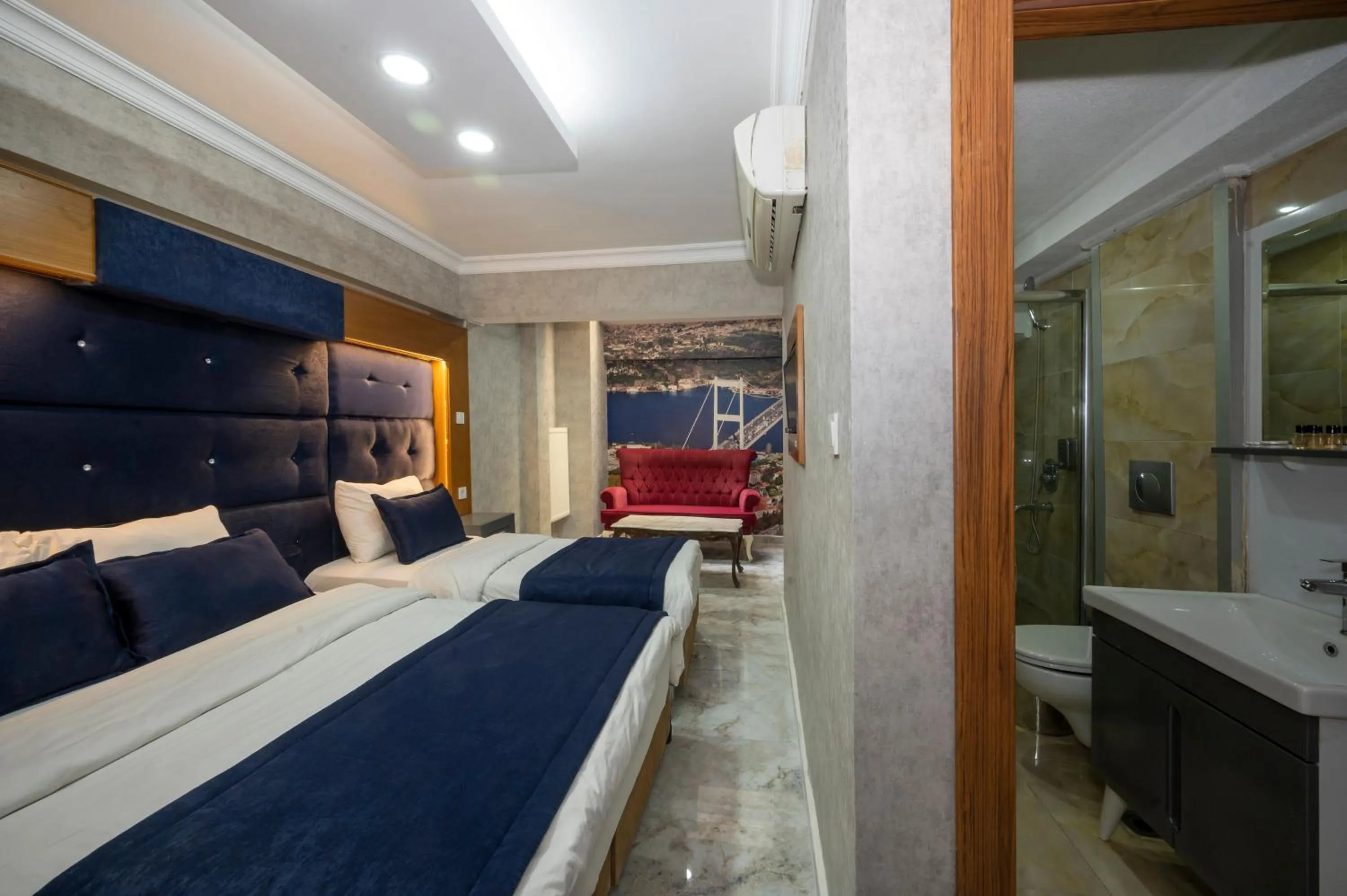 Photo of the whole room, Bed in Tamara Residence Hotel İstanbul