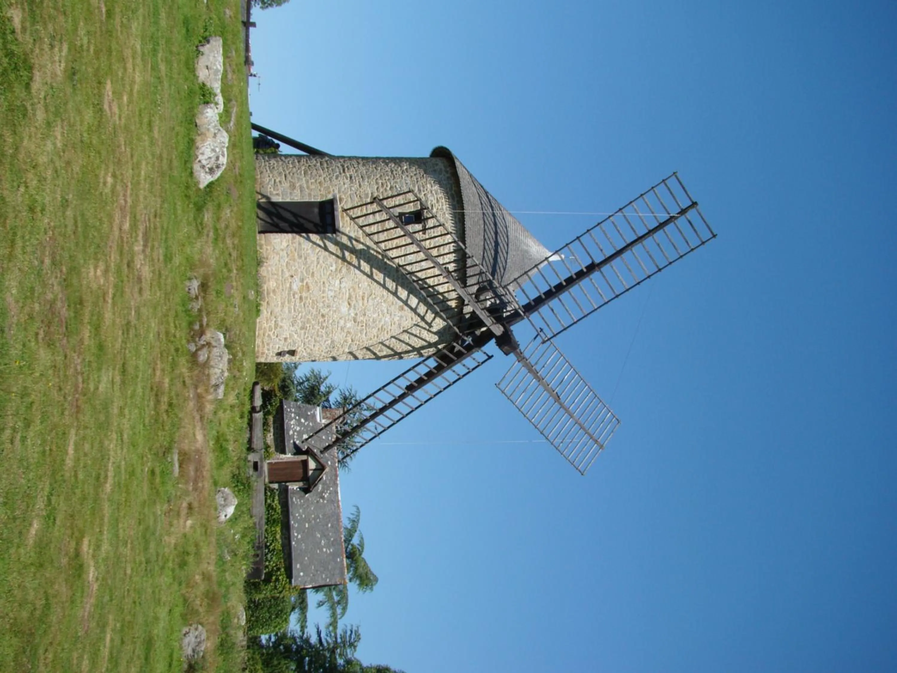 Area and facilities in Hotel Du Tertre