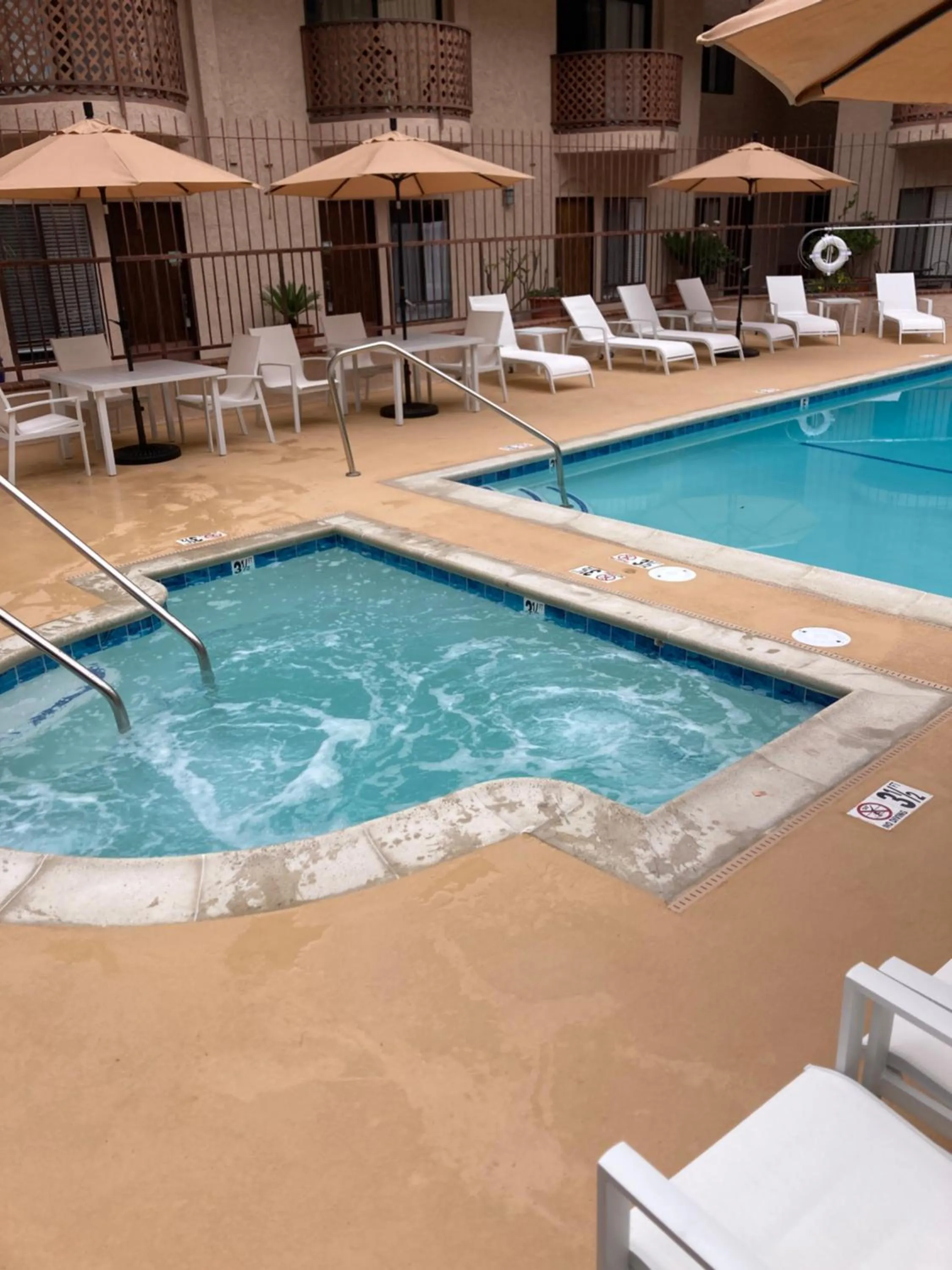 Catalina's Got Cart Condo