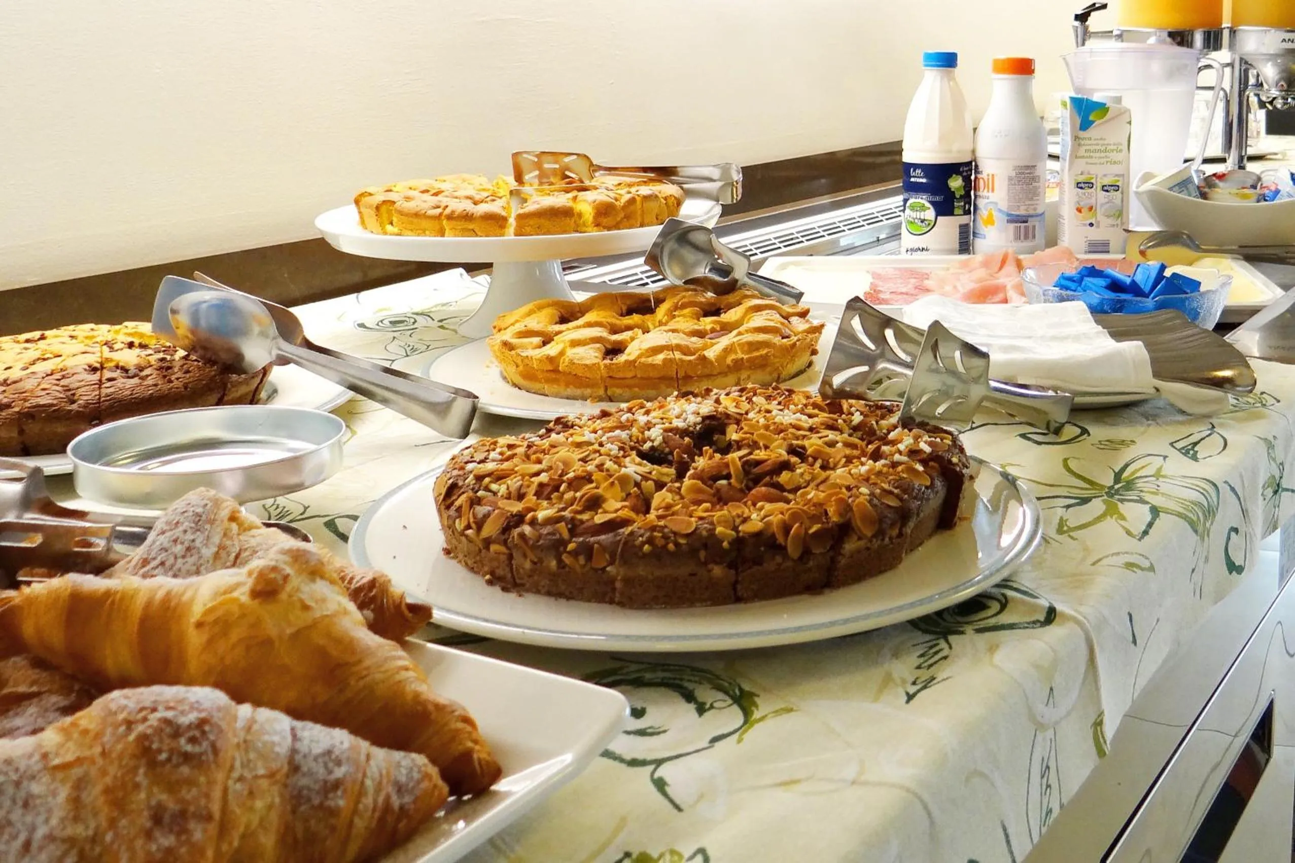 Restaurant/places to eat in Hotel Aquila D'Oro