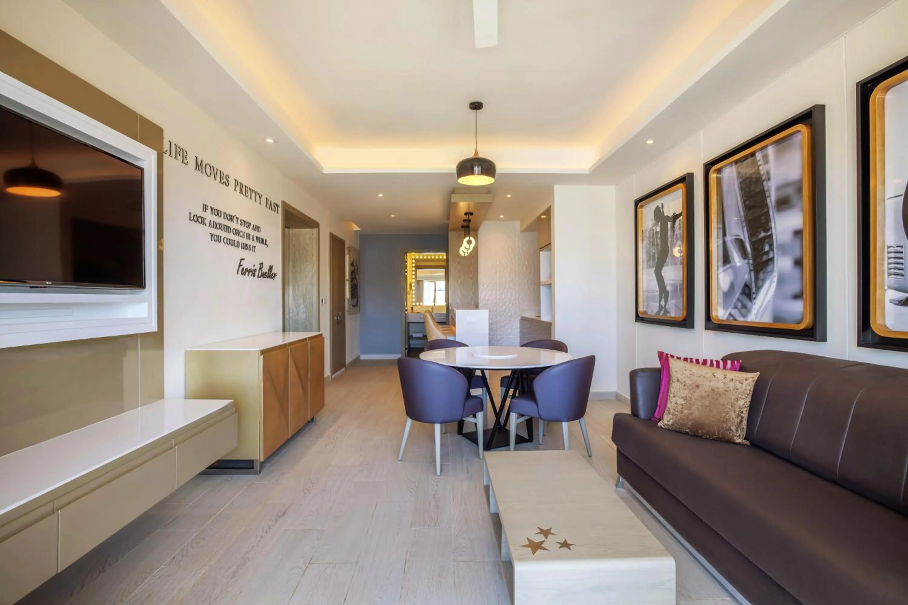 Living room in Planet Hollywood Cancun Adult Scene by Royalton, An Autograph Collection All-Inclusive Resort - Adults Only