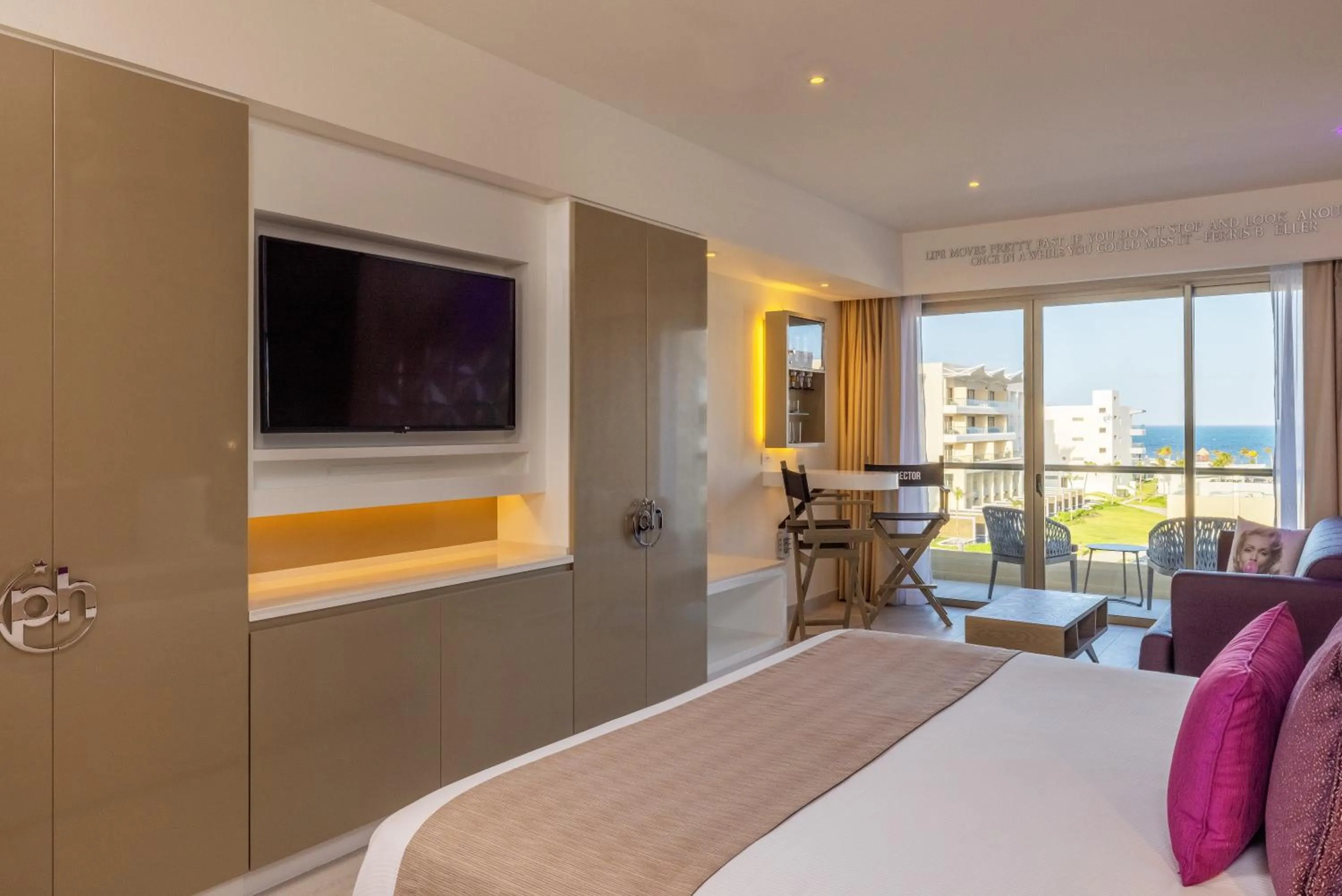 Photo of the whole room, Bed in Planet Hollywood Cancun Adult Scene by Royalton, An Autograph Collection All-Inclusive Resort - Adults Only