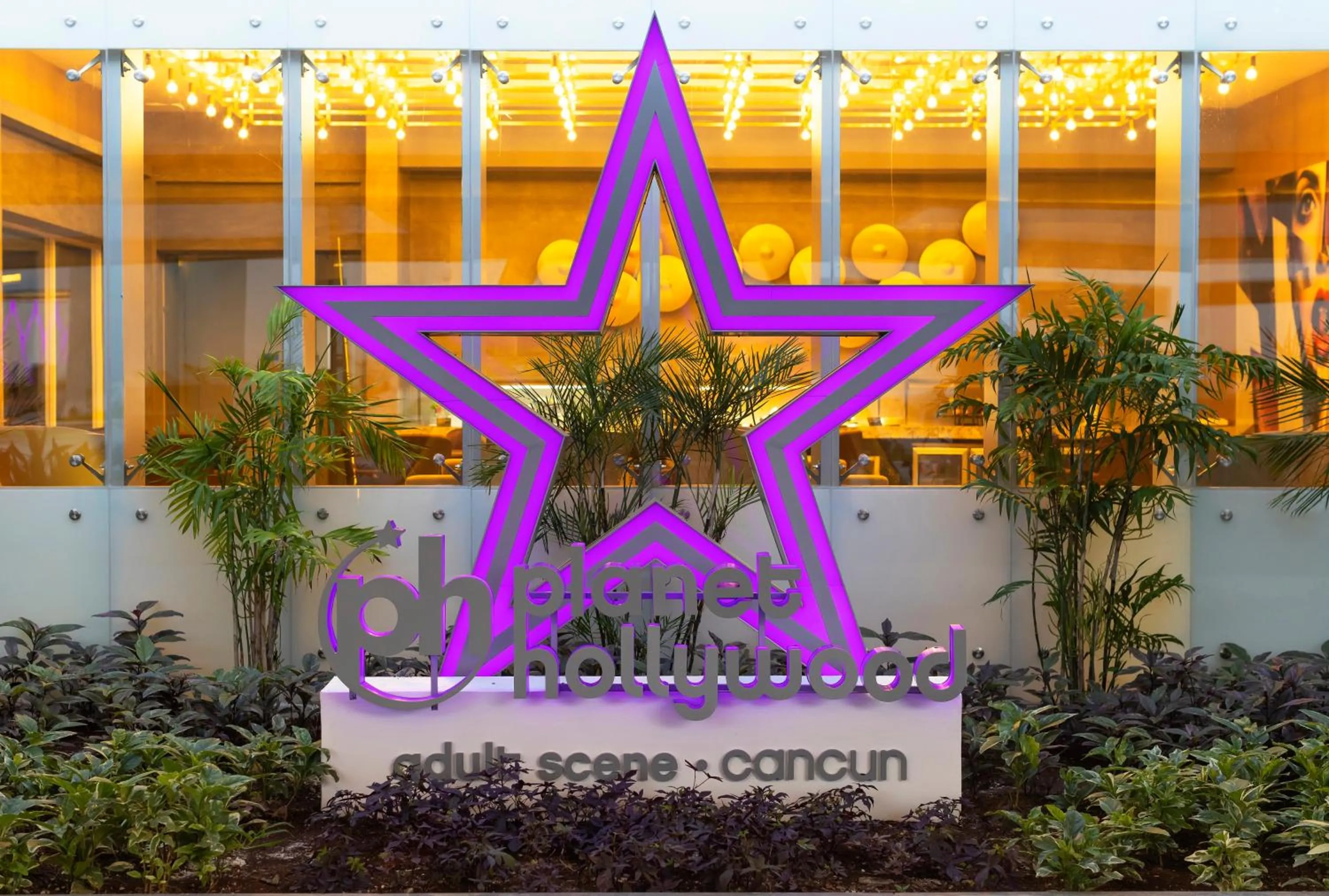 Facade/entrance in Planet Hollywood Cancun Adult Scene by Royalton, An Autograph Collection All-Inclusive Resort - Adults Only