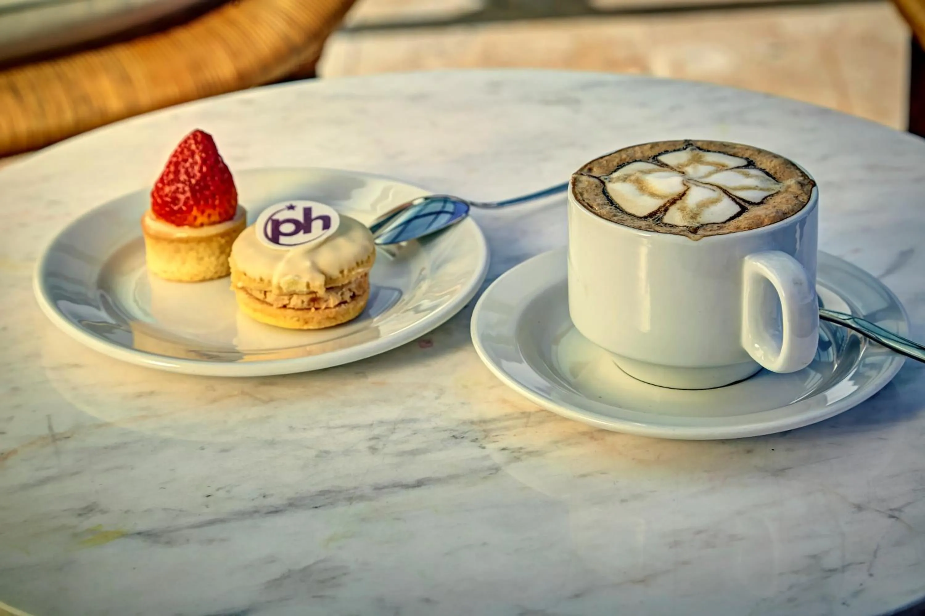 Food and drinks in Planet Hollywood Cancun Adult Scene by Royalton, An Autograph Collection All-Inclusive Resort - Adults Only