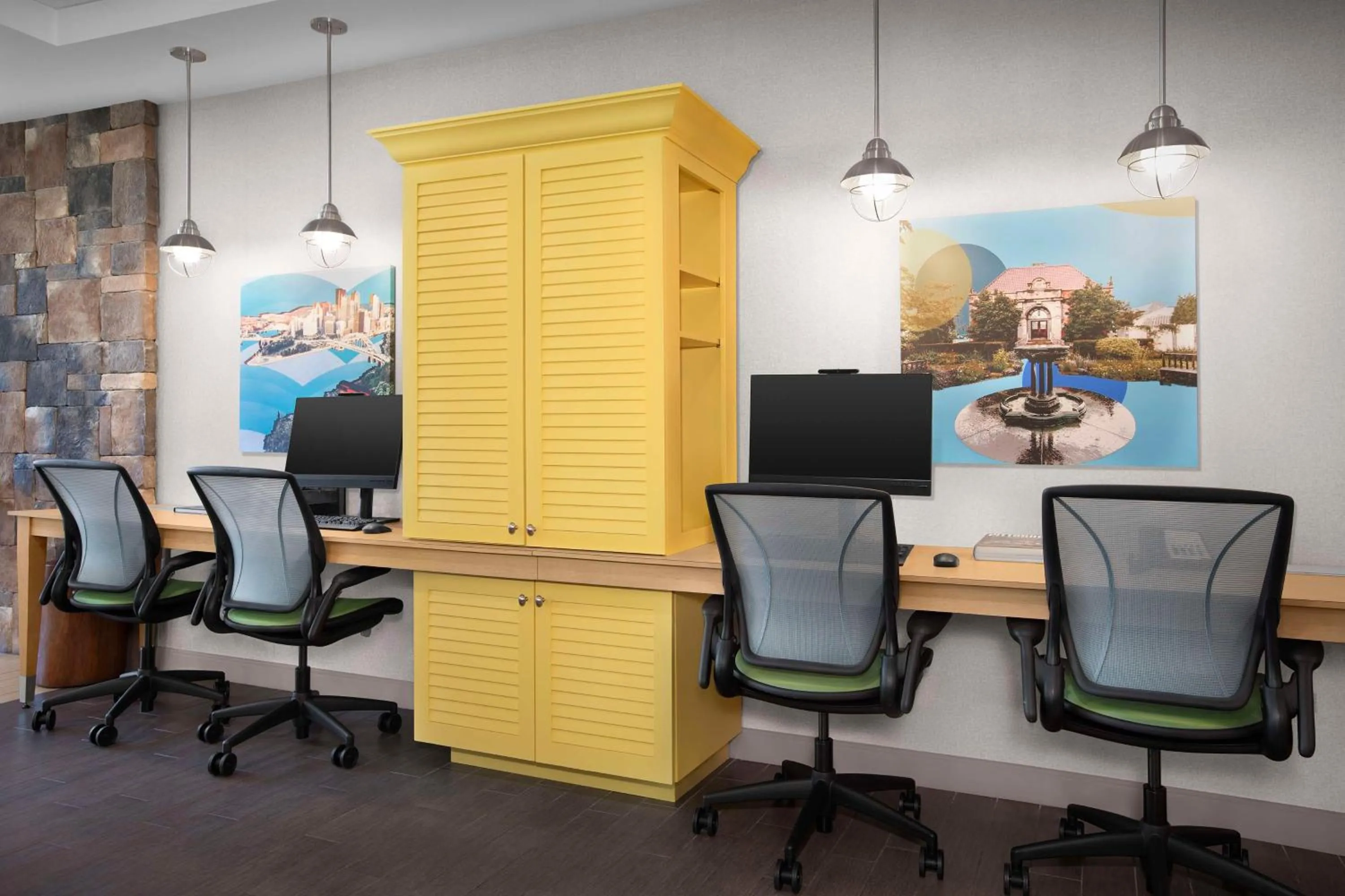 Business facilities in Home2 Suites by Hilton Pittsburgh - McCandless, PA