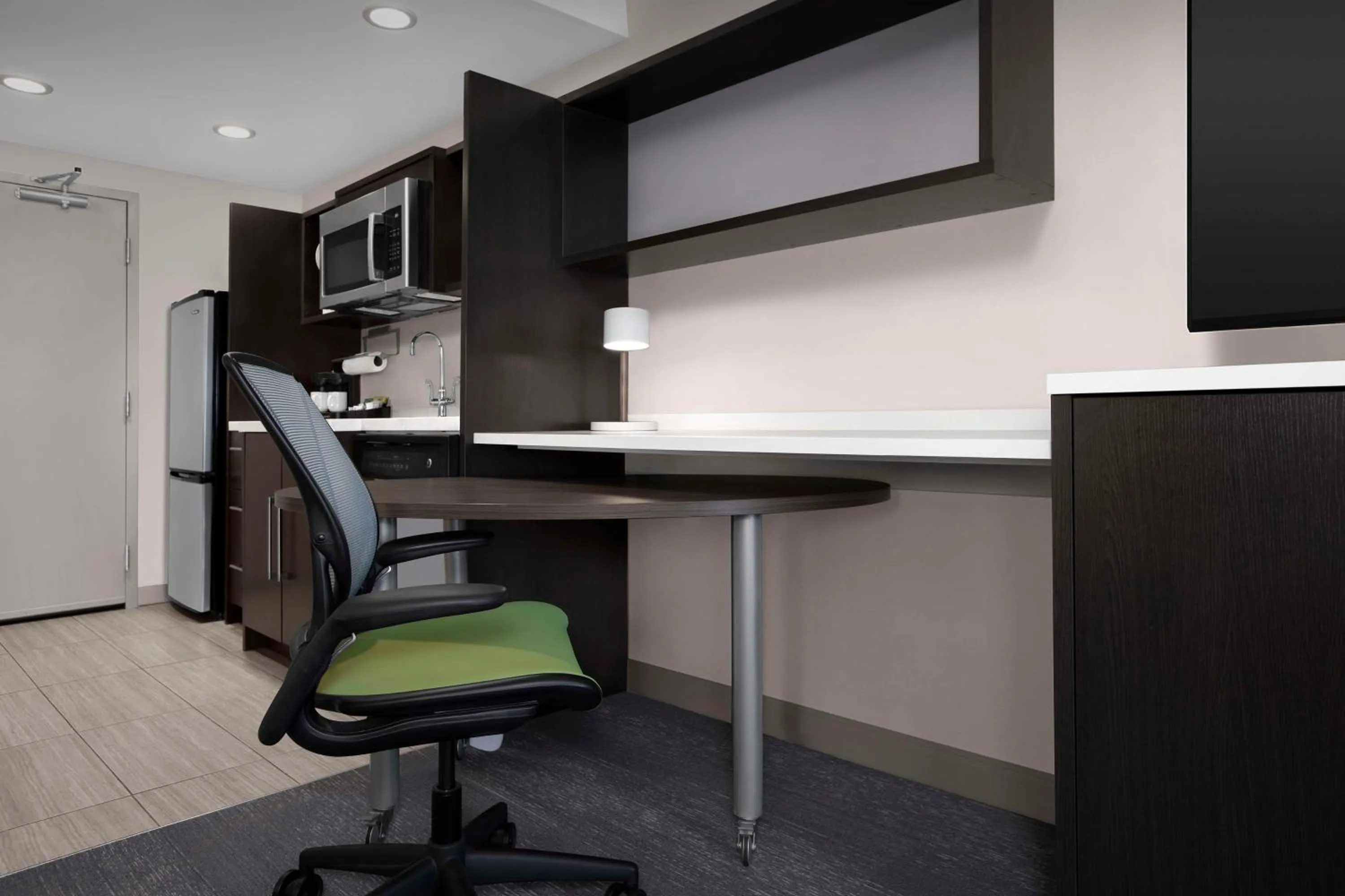 Bedroom in Home2 Suites by Hilton Pittsburgh - McCandless, PA