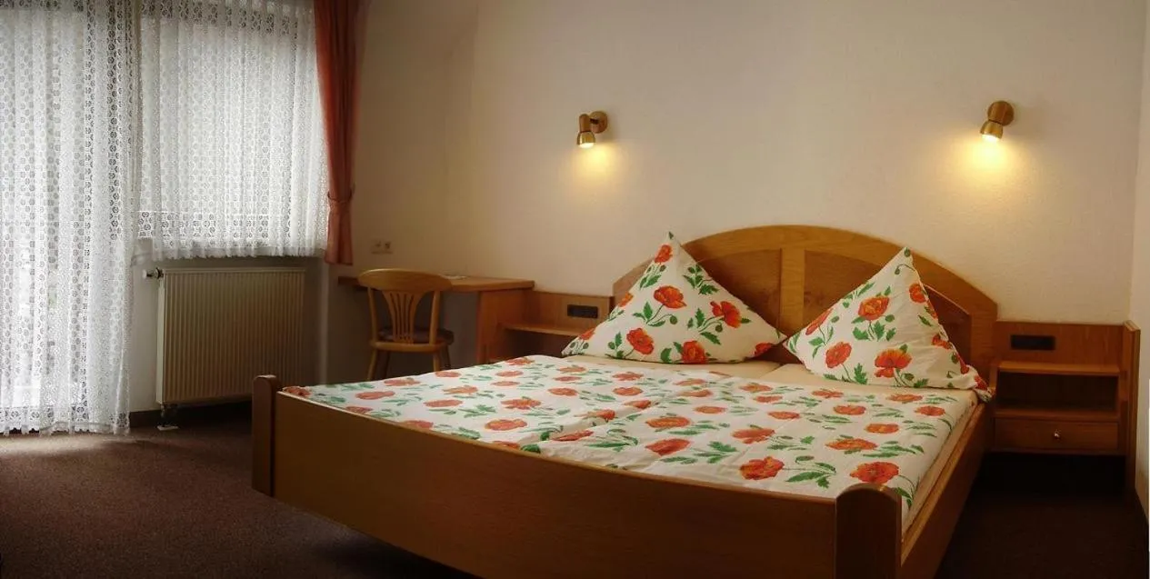 Bed in Moselhotel Waldeck