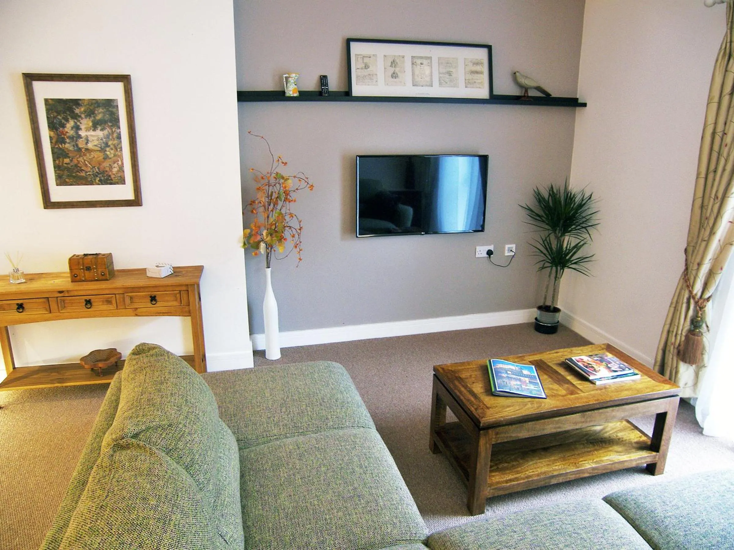 Living room in Beaverhall Apartments