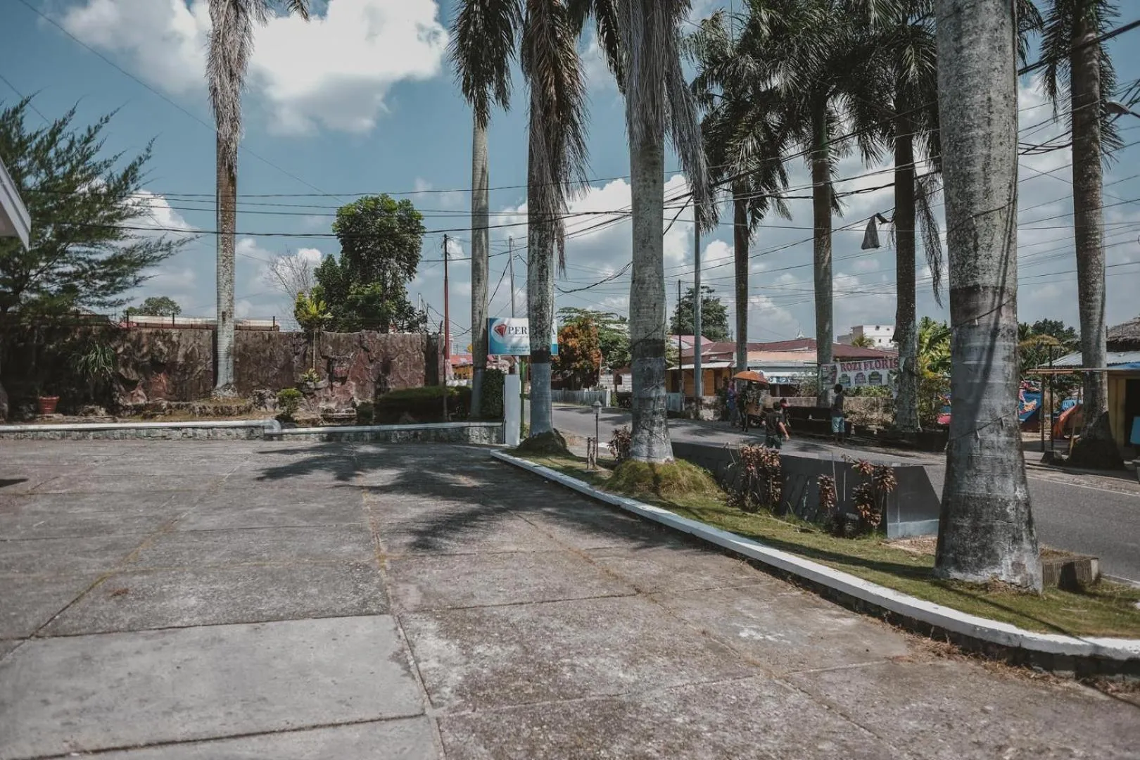 Property building in RedDoorz Syariah near RSUD Kolonel Abundjani Bangko