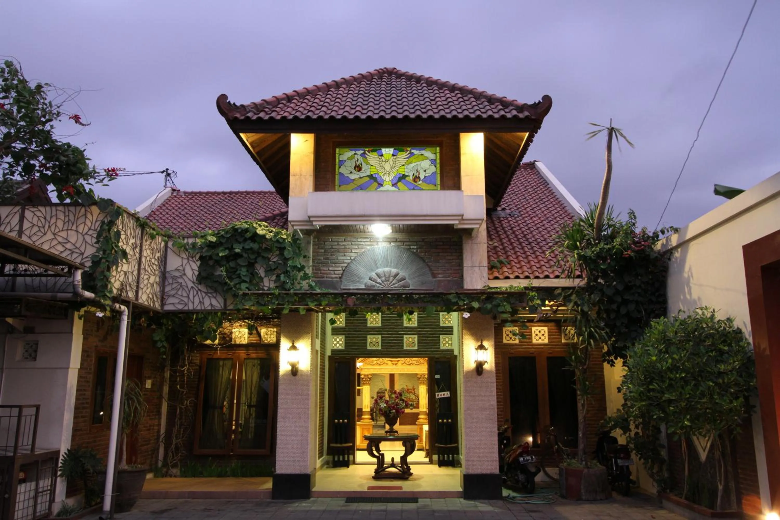 Facade/entrance in griya desa hotel & pool