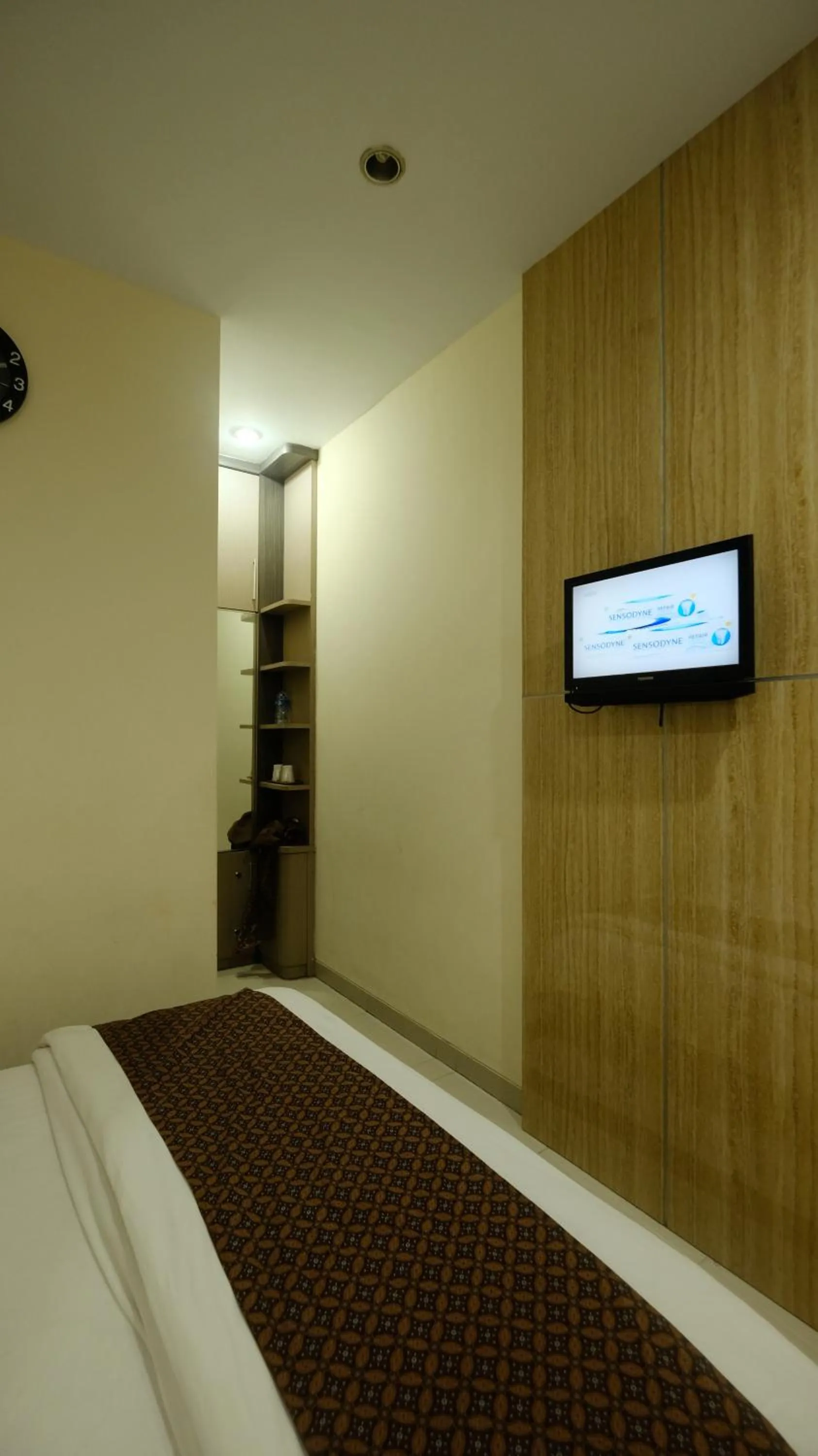 Bedroom, Bed in griya desa hotel & pool