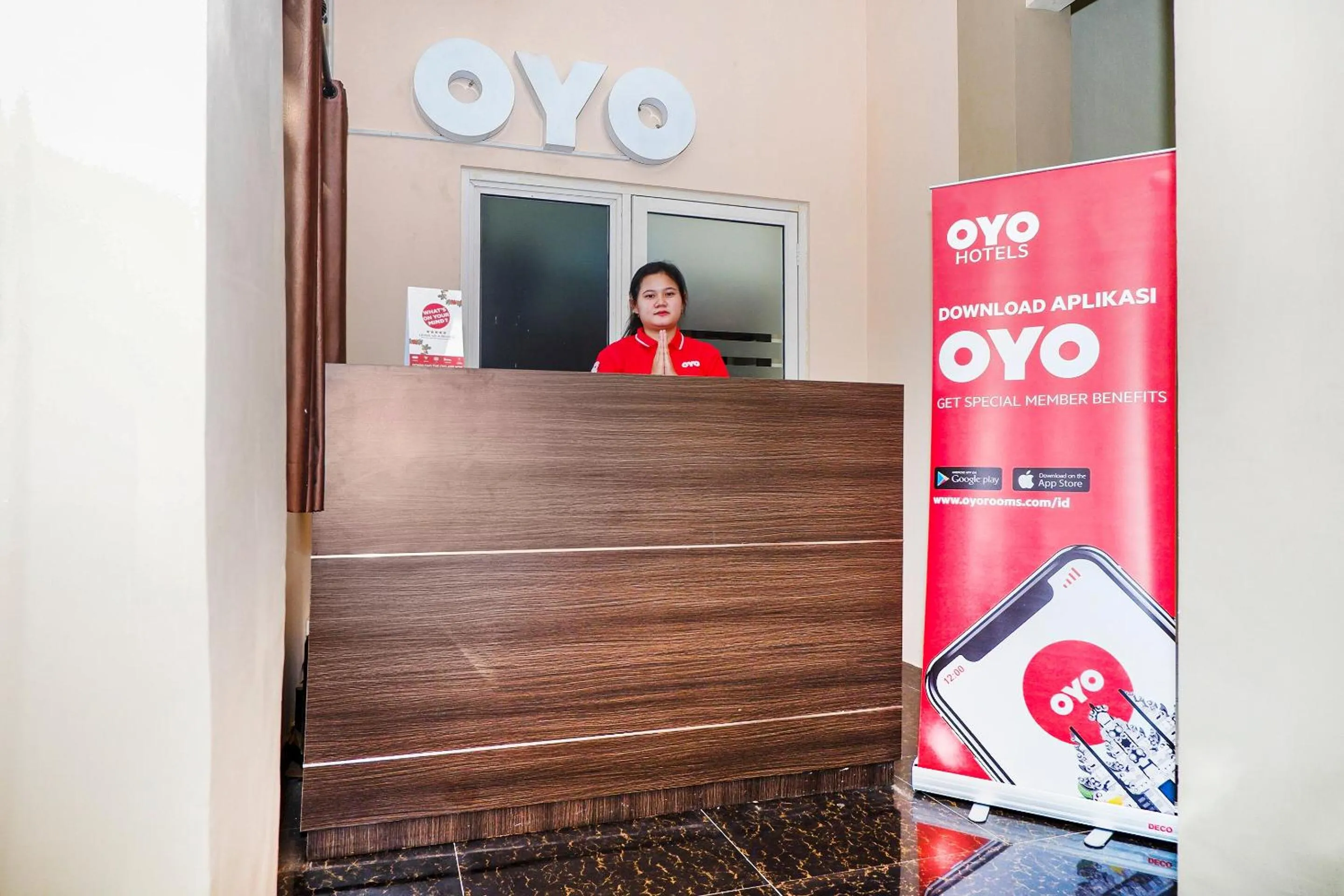 Lobby or reception in Hotel O Candi Residence