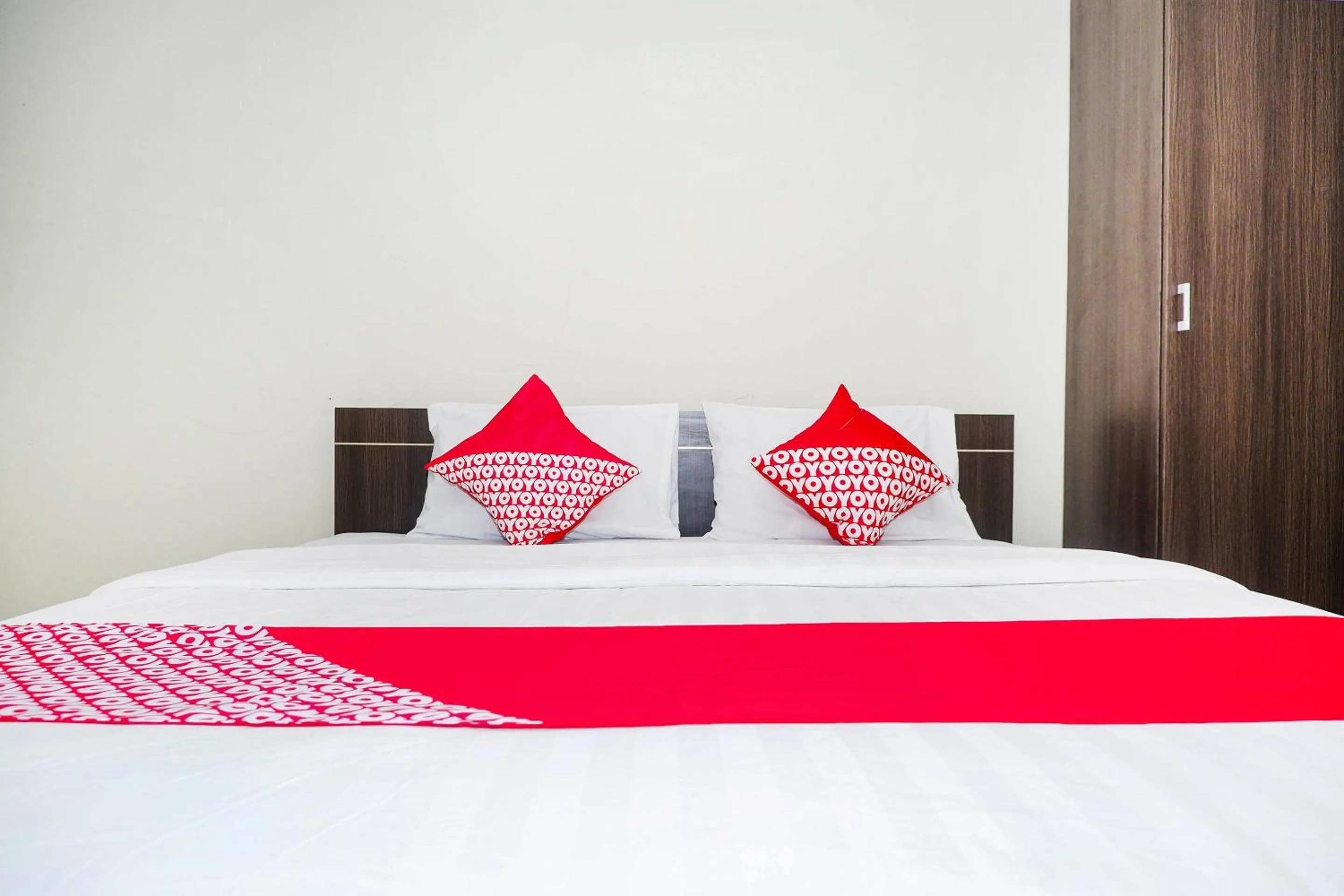 Bedroom, Bed in Hotel O Candi Residence