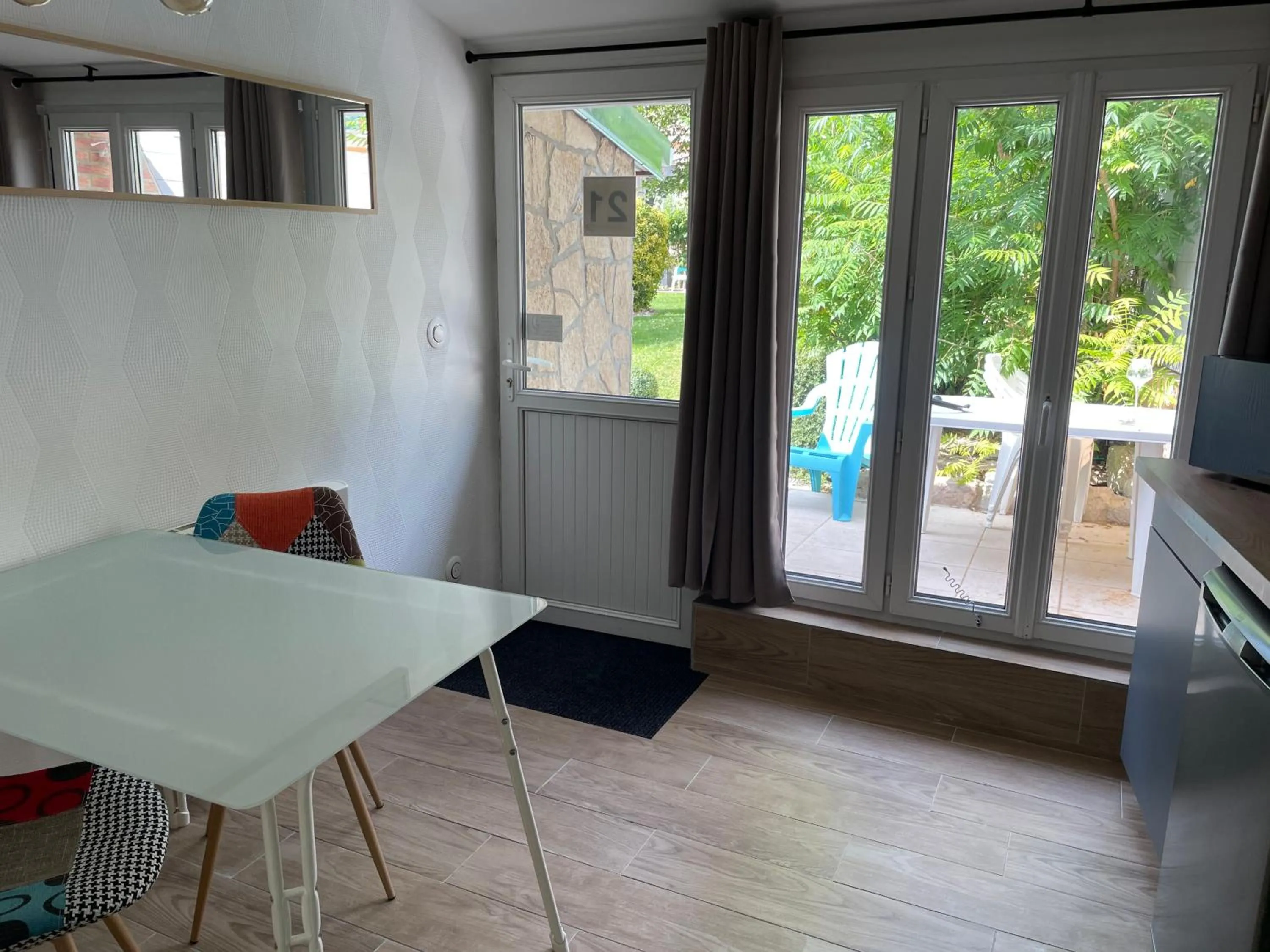Dining area in Hôtel et Appart 'hôtel Chez Gino ETAPLES-Le Touquet
