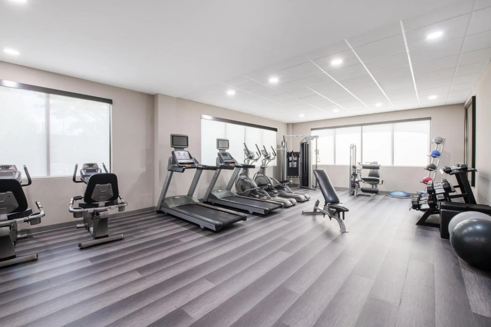 Fitness centre/facilities in Staybridge Suites Atlanta Airport