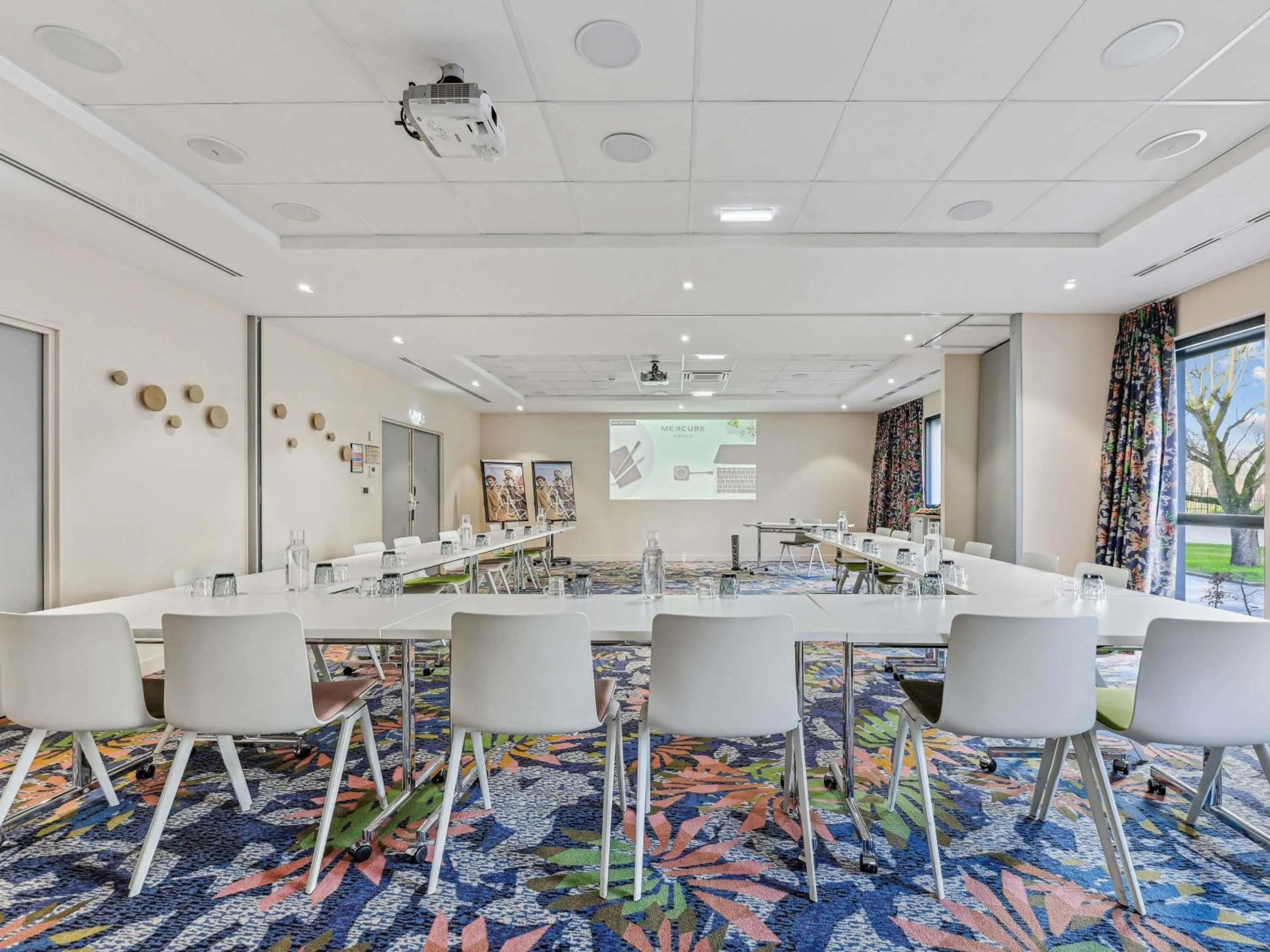 Meeting/conference room in Mercure Paris Orly Airport