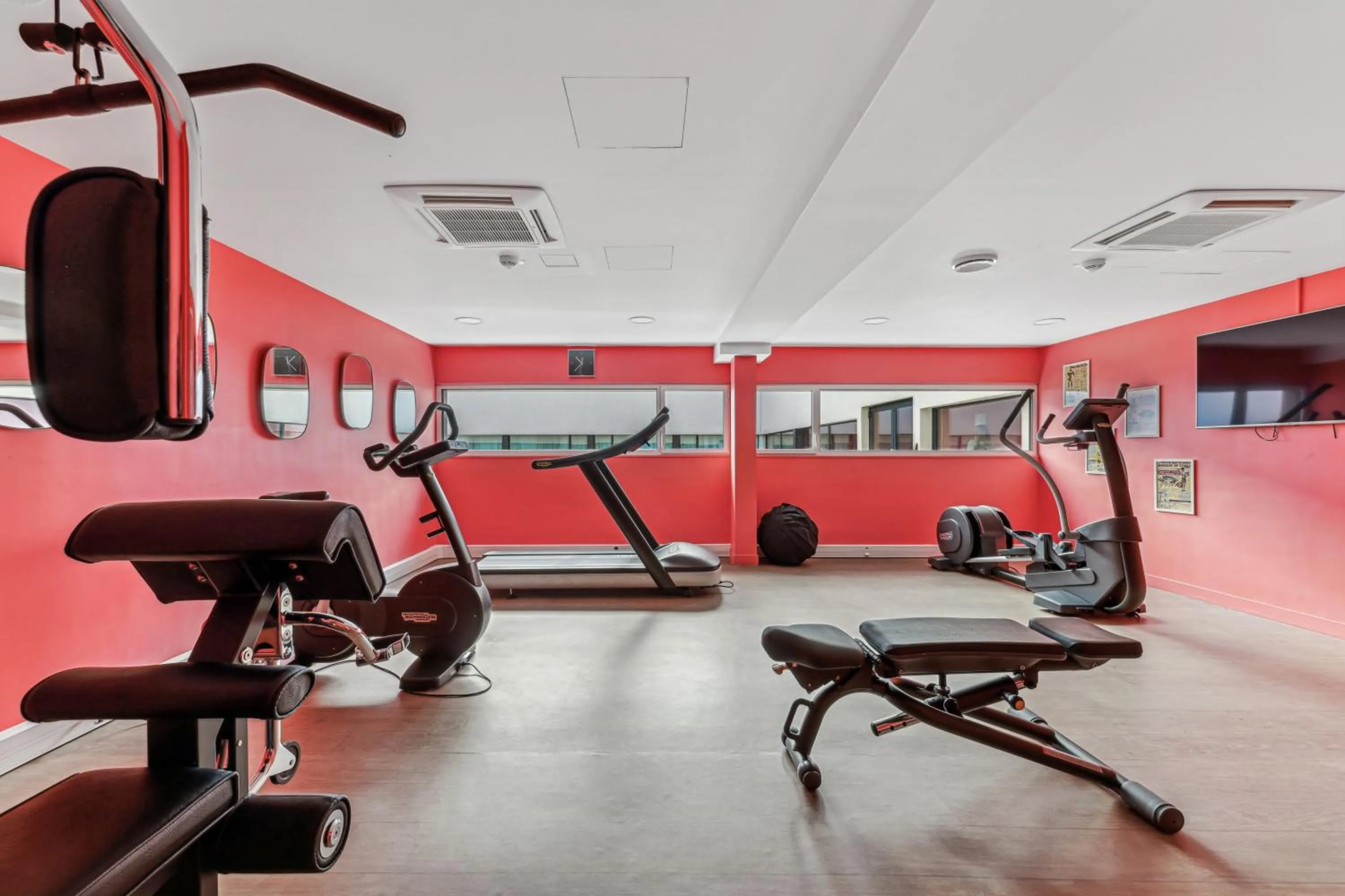 Fitness centre/facilities in Mercure Paris Orly Airport