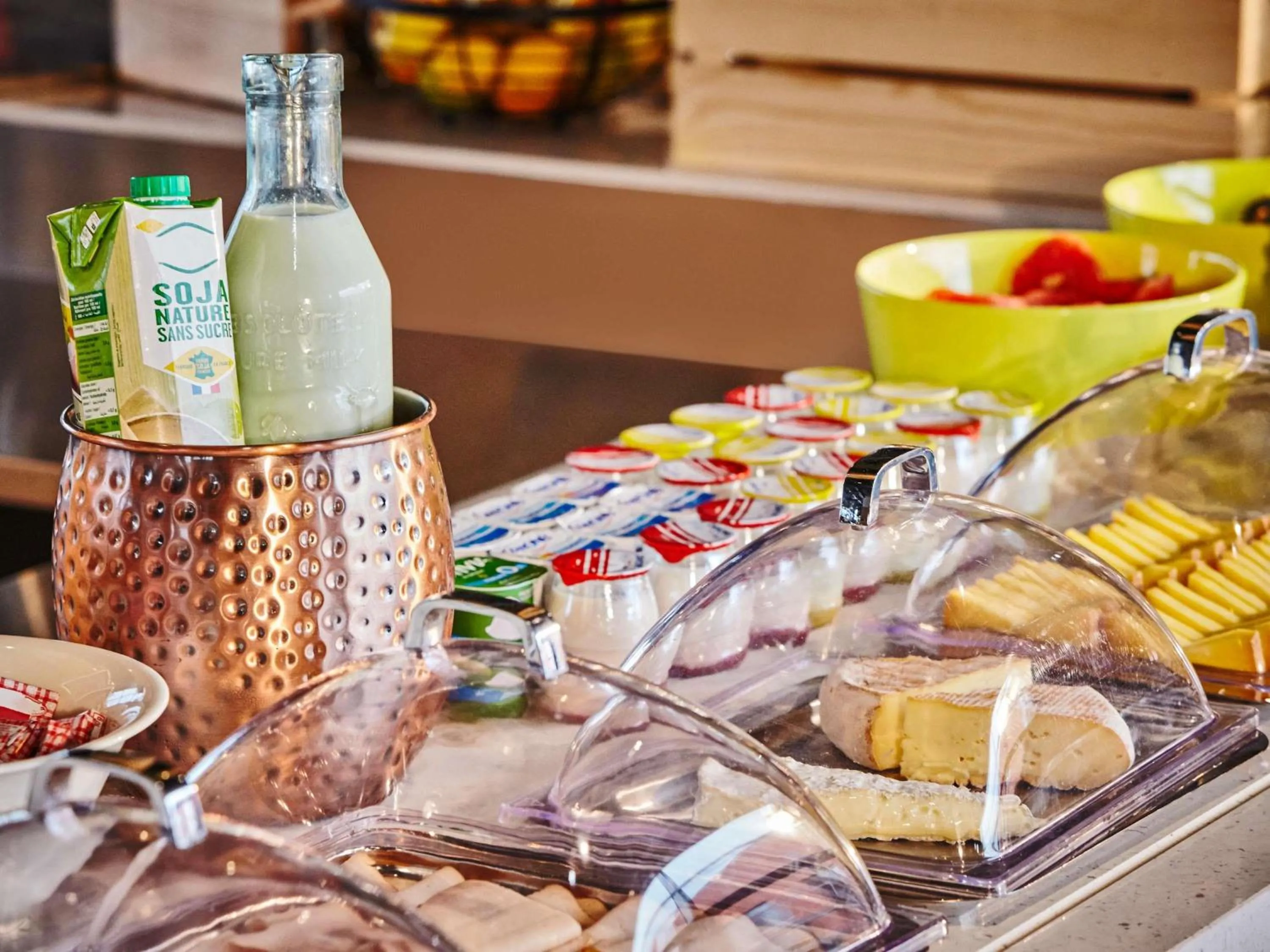 Breakfast in Mercure Paris Orly Airport