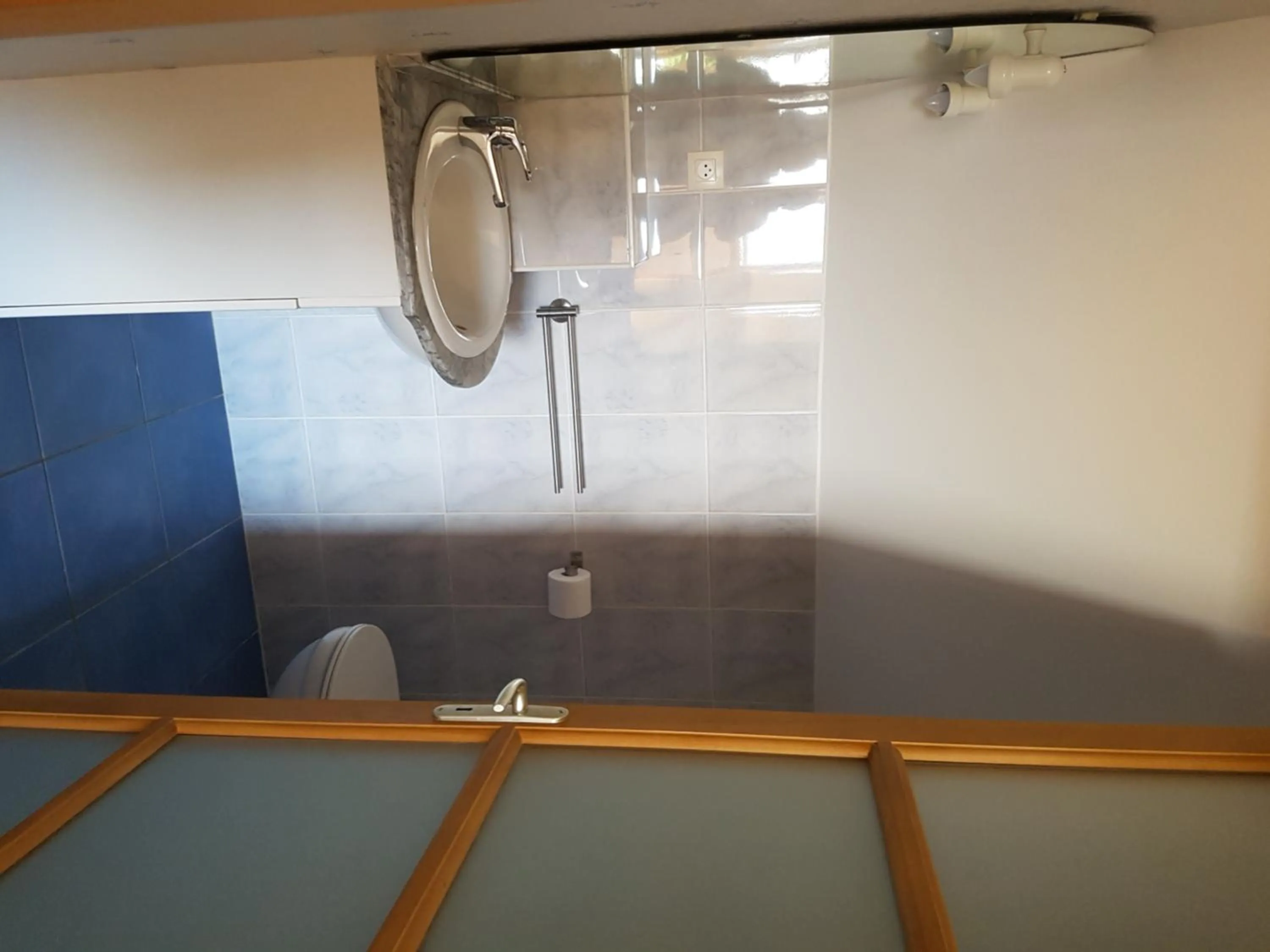 Shower in Le Pont Sée