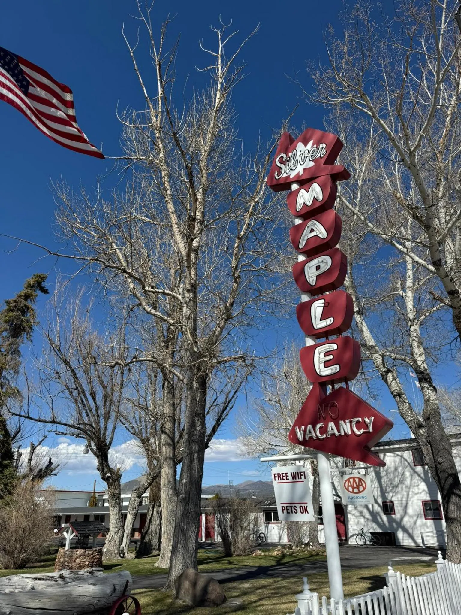 Property logo or sign in Silver Maple Inn