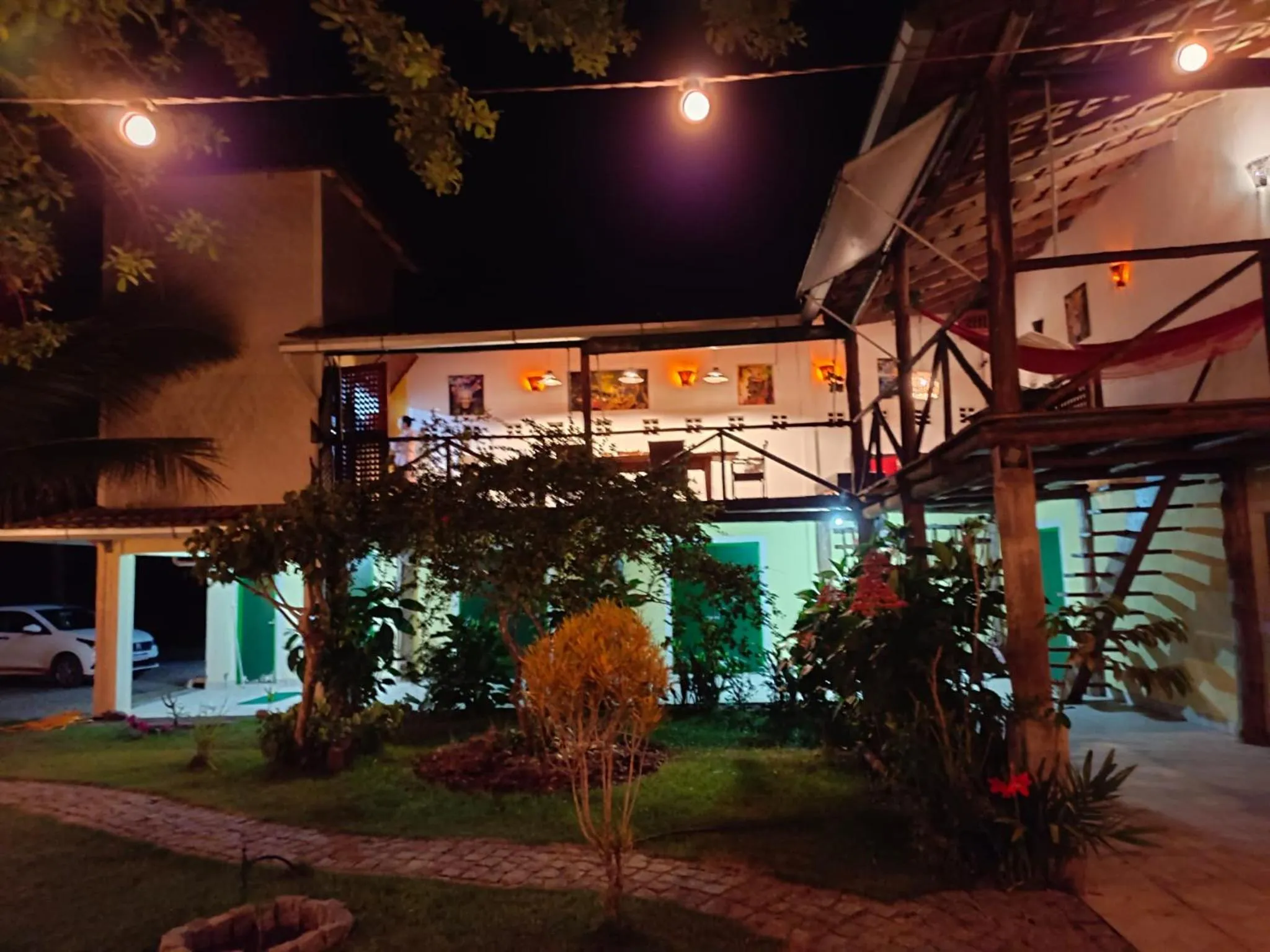 Property building in Fazenda Eco-Jardim