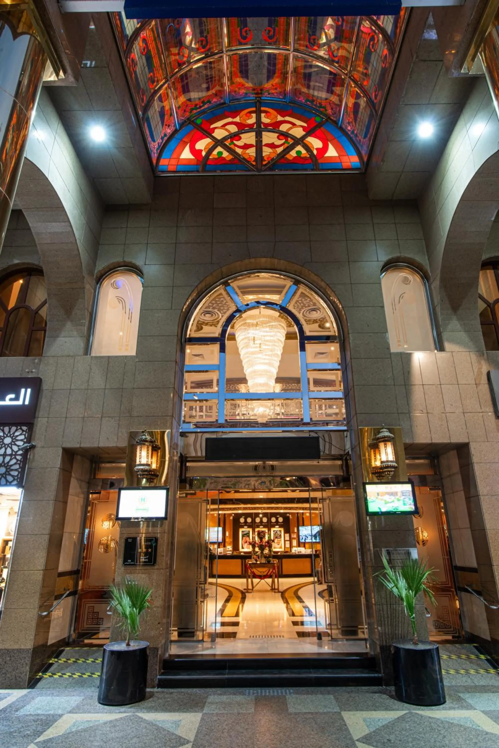 Property building in Golden Tulip Al Shakreen