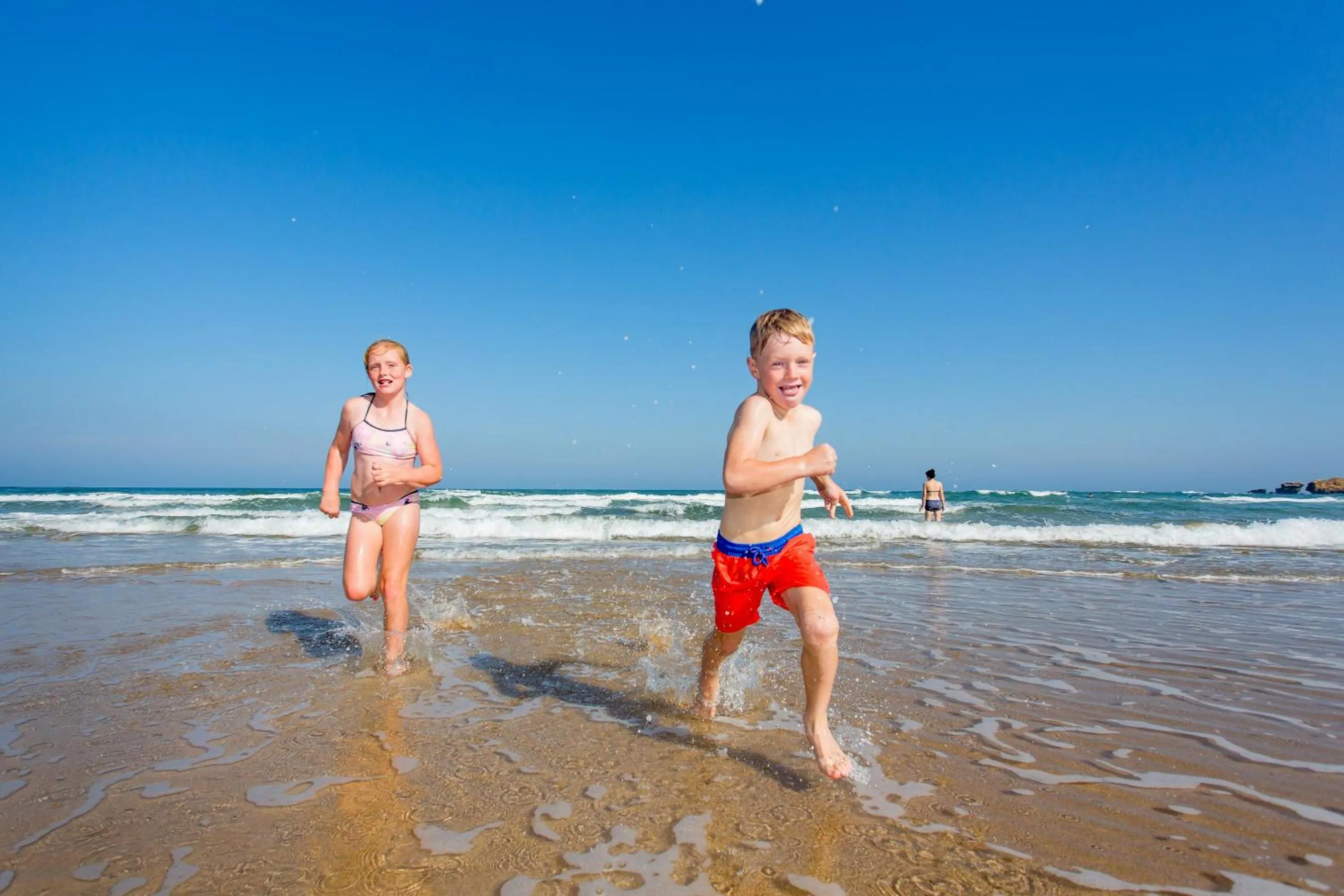Beach in Ingenia Holidays Torquay Australia