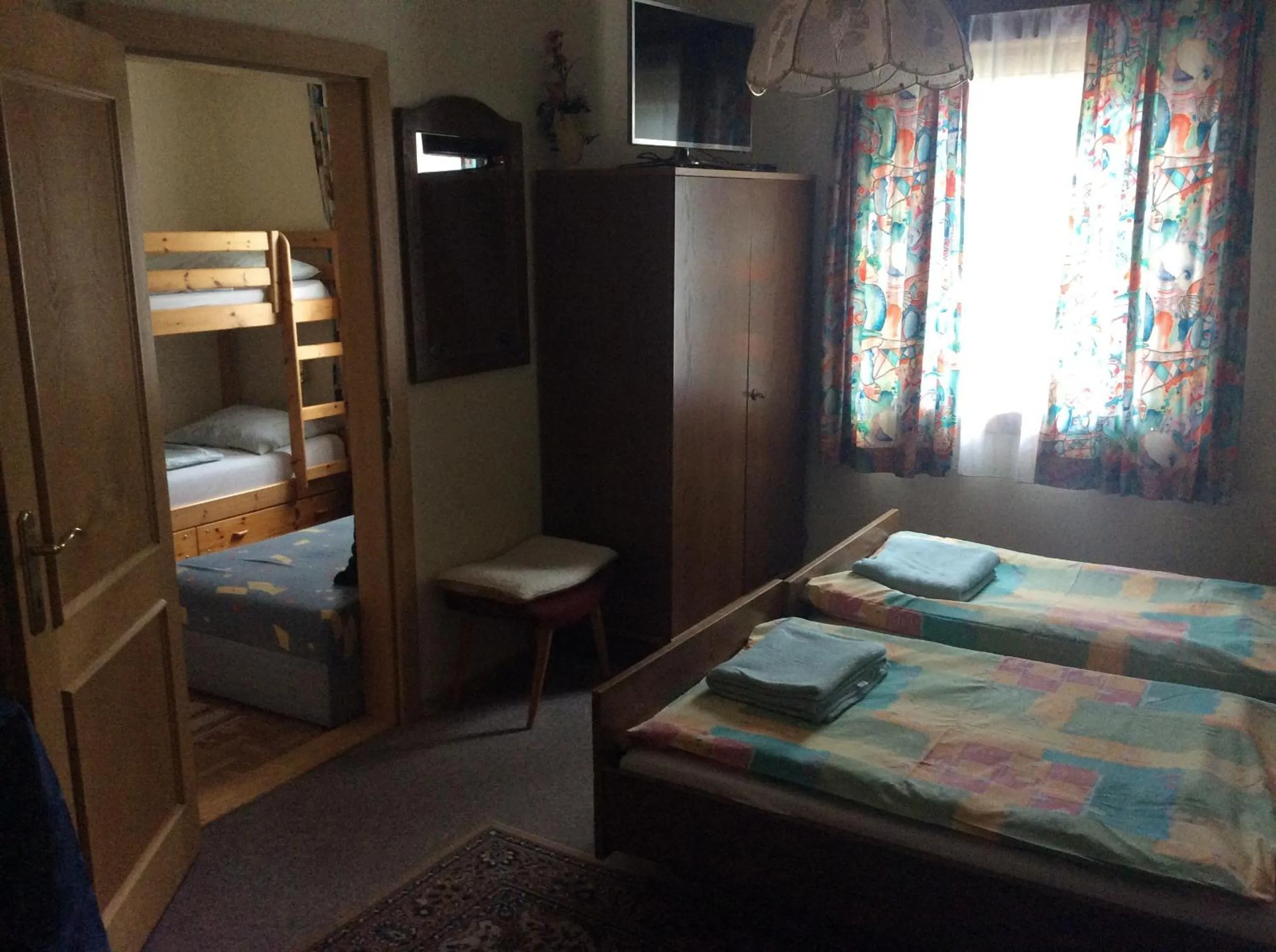 Family Room with Bathroom in Mooswirt