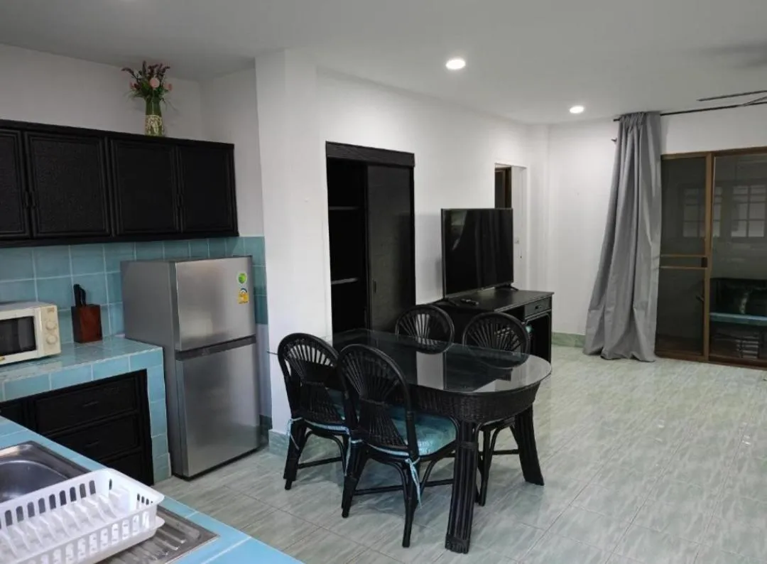 Patong Sunbeach Mansion