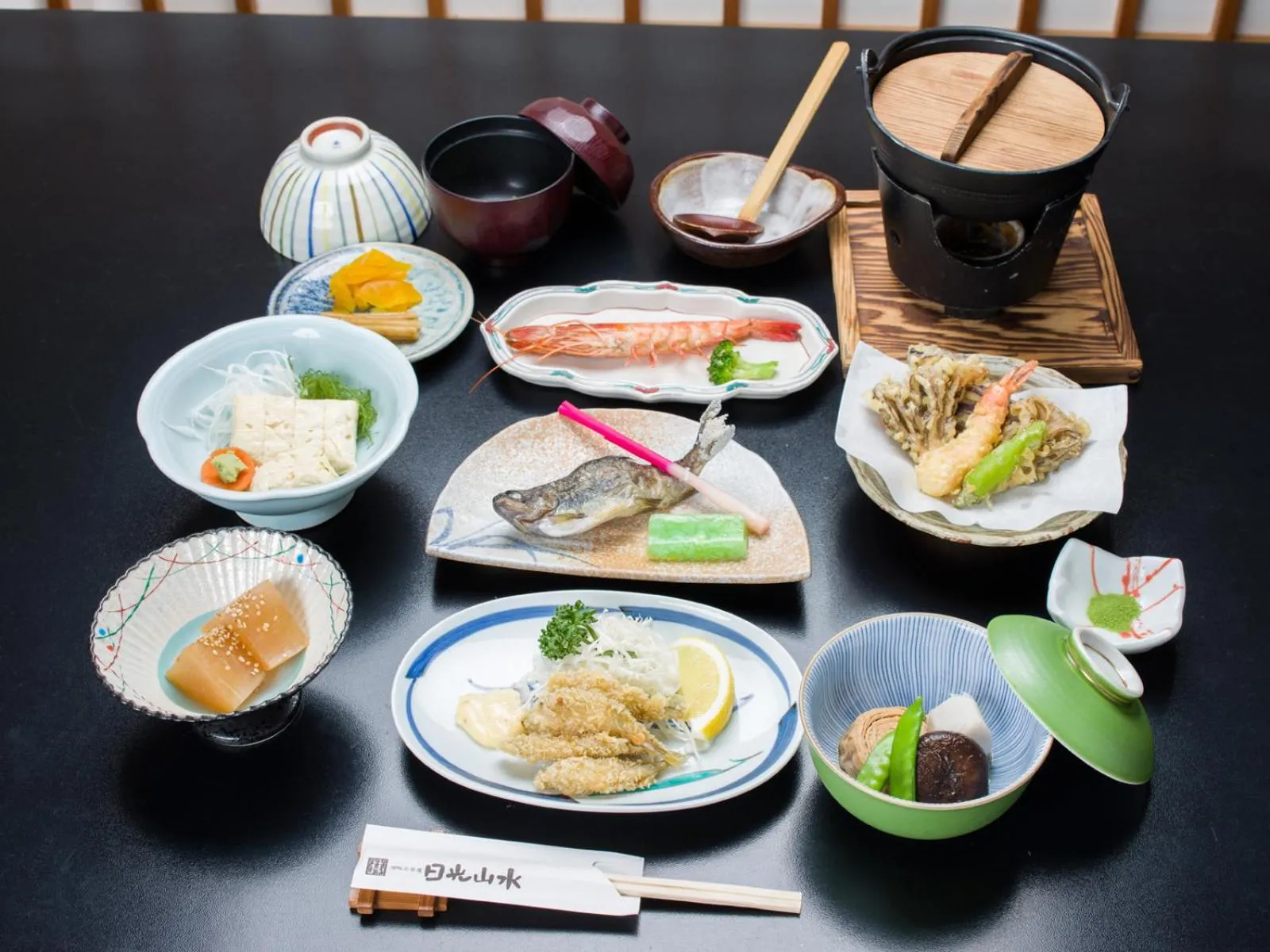 Food and drinks in Nikko Sansui